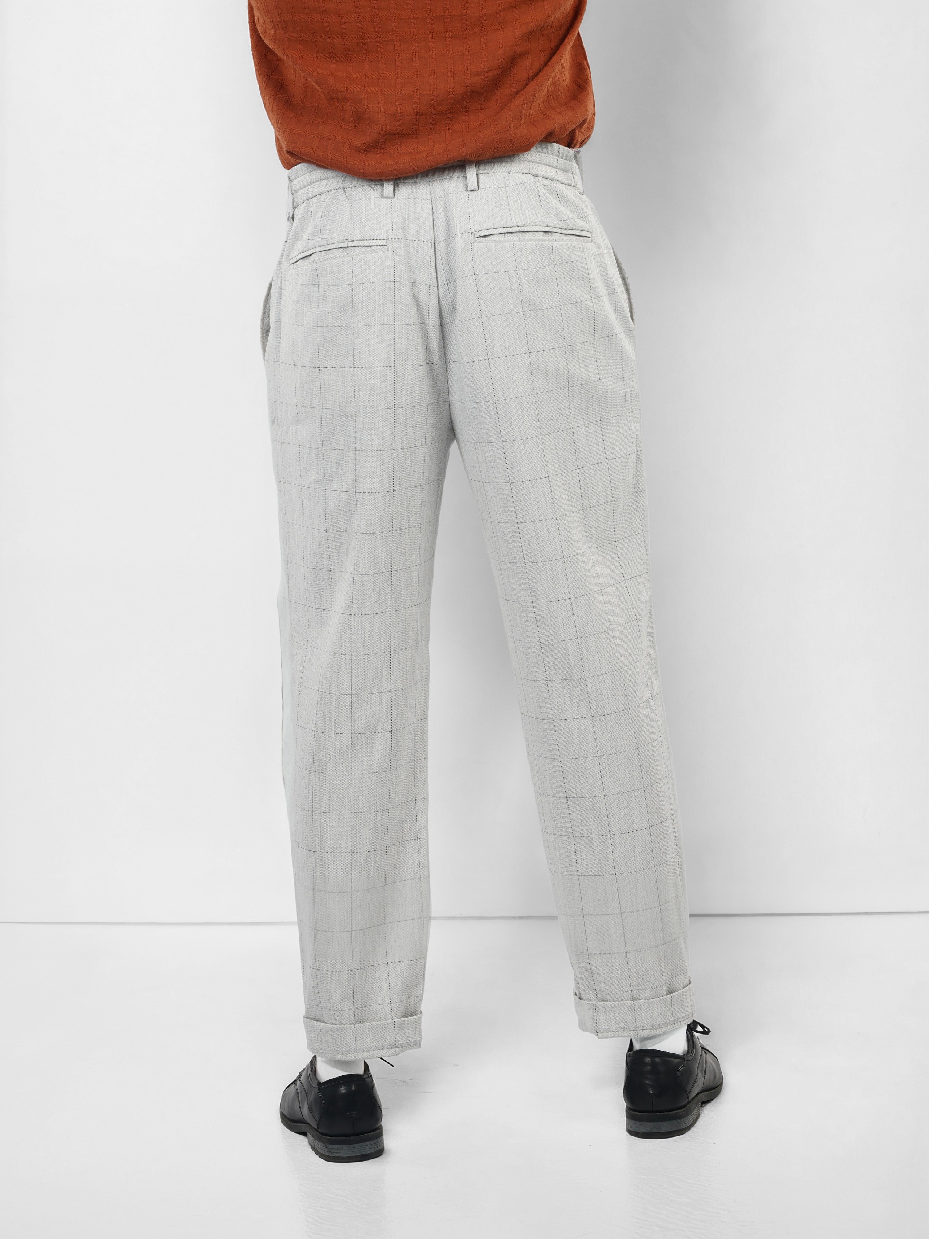 Celio Men Grey Checked Slim Fit Polyester Fashion Trousers