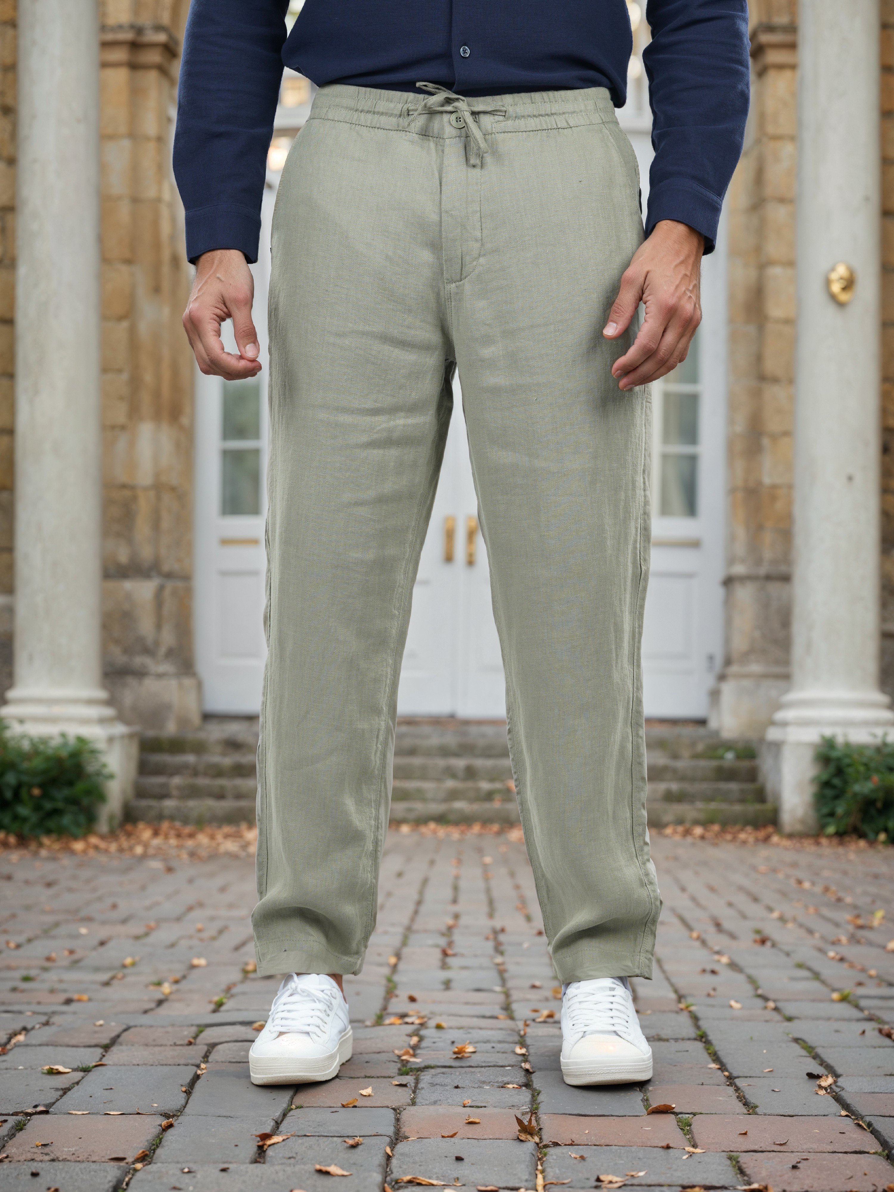Celio Men Green Solid Straight Fit Linen Trousers