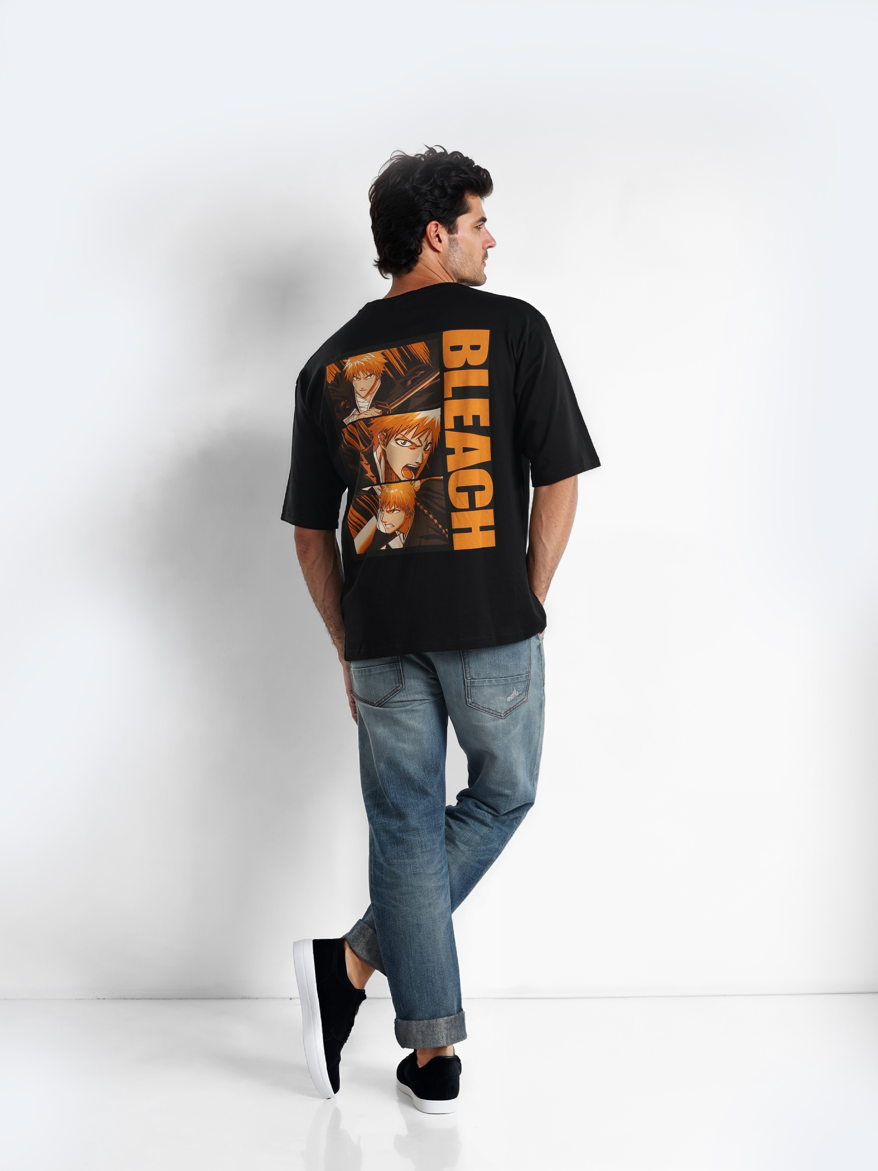 Celio Men Black Printed Oversized Cotton Bleach Tshirt