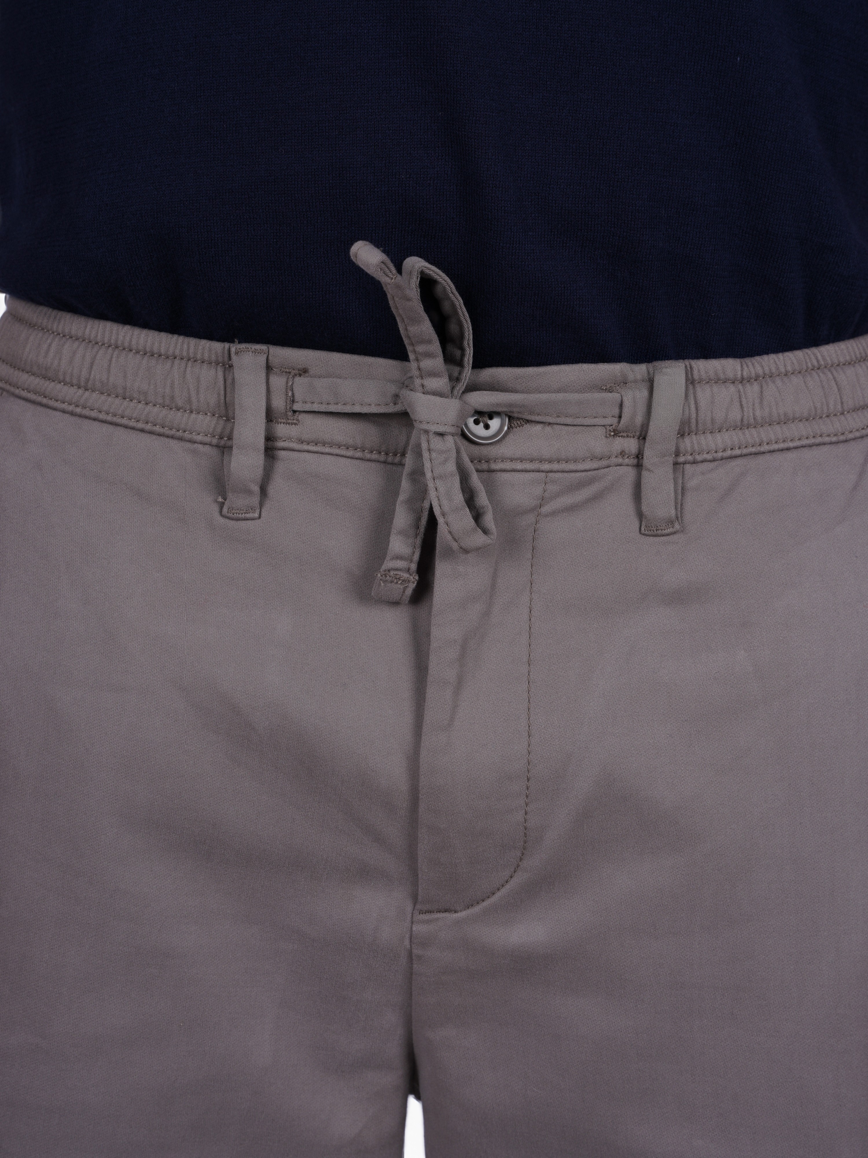 Celio Men Grey Solid Regular Fit Cotton Trouser