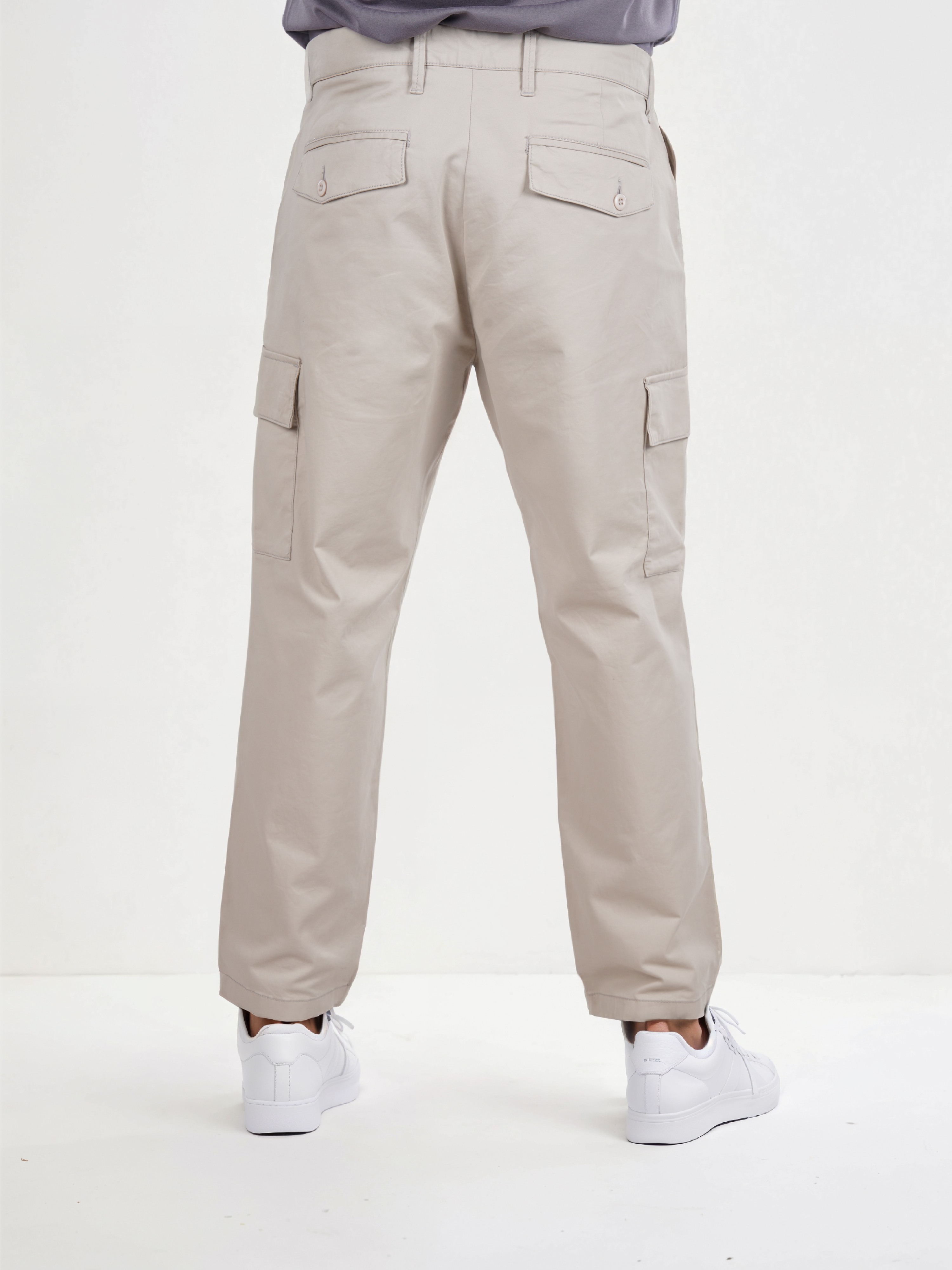 Celio Men Beige Solid Regular Fit Cotton Cargos