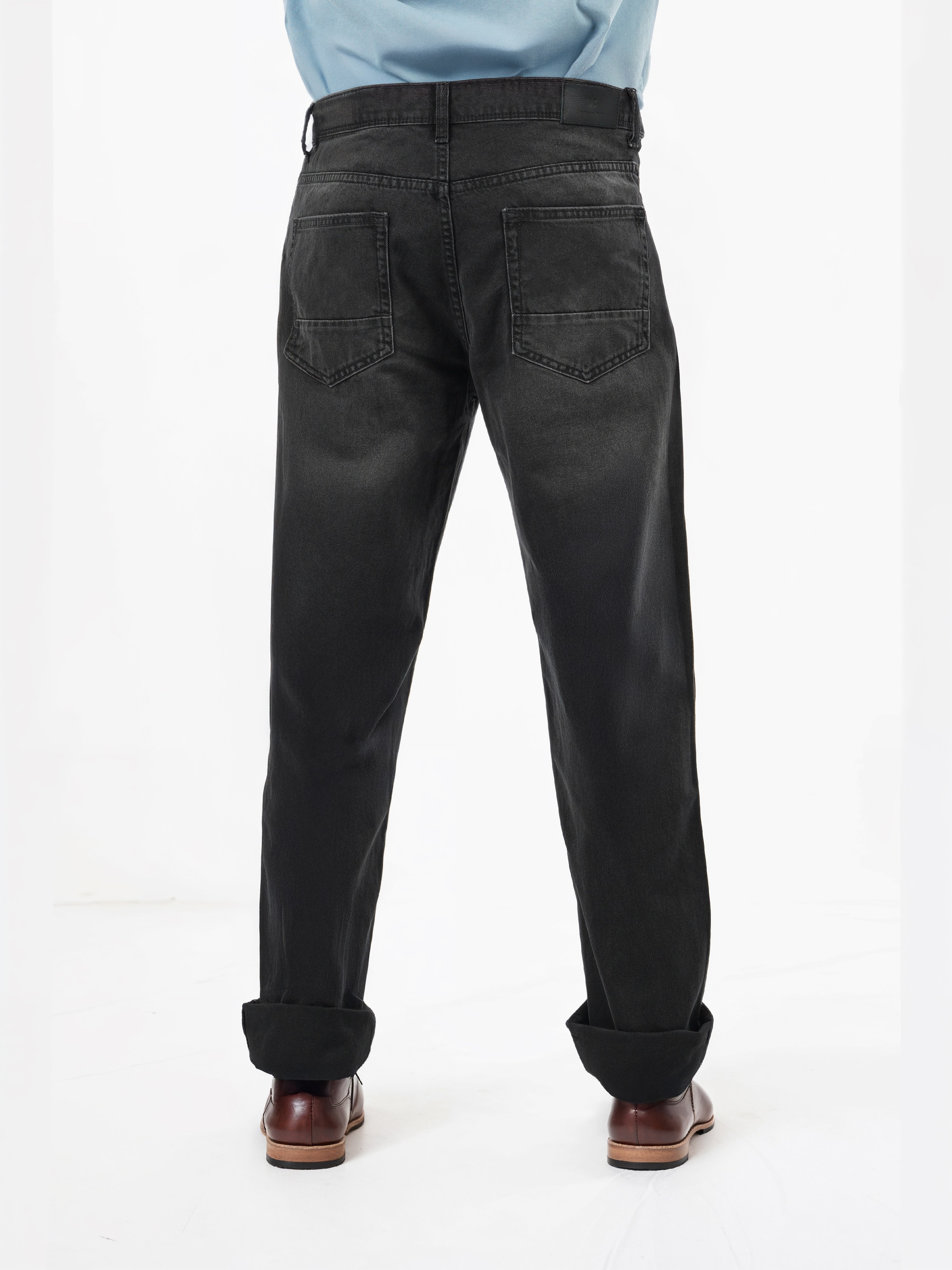 Celio Men Black Solid Relaxed Fit Cotton Jeans