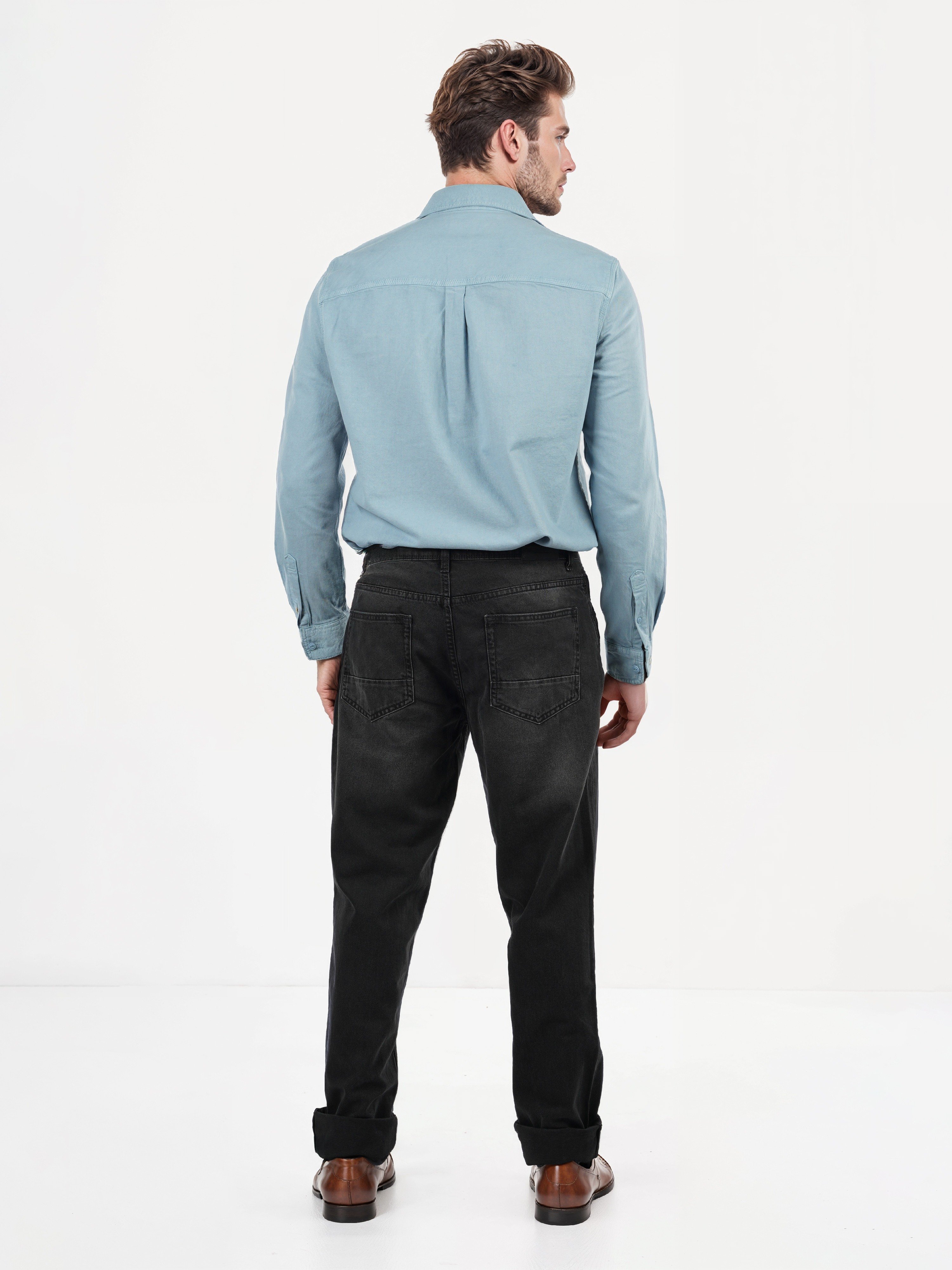 Celio Men Black Solid Relaxed Fit Cotton Jeans