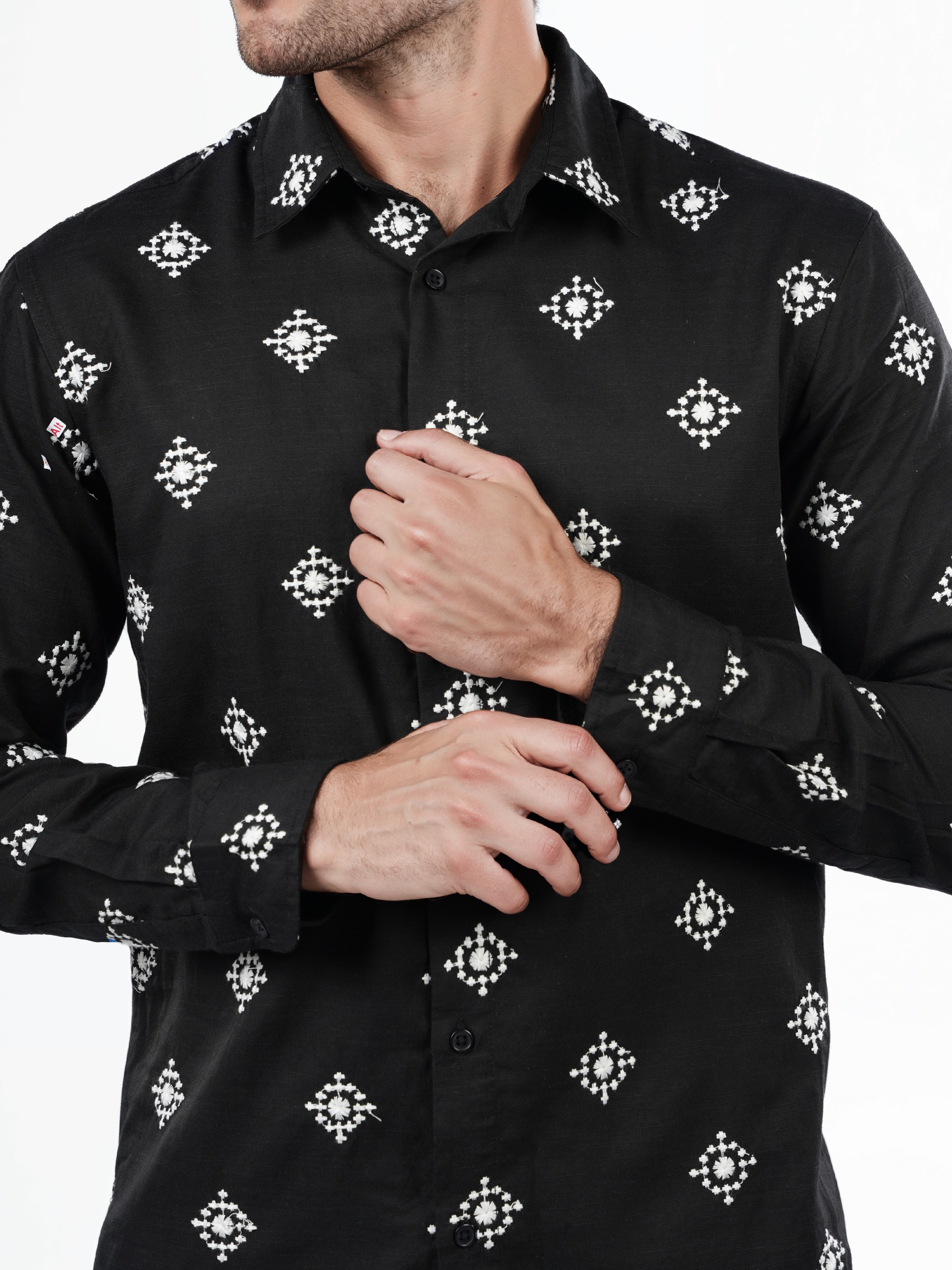 Celio Men Black Printed Regular Fit Viscose Rayon Shirt