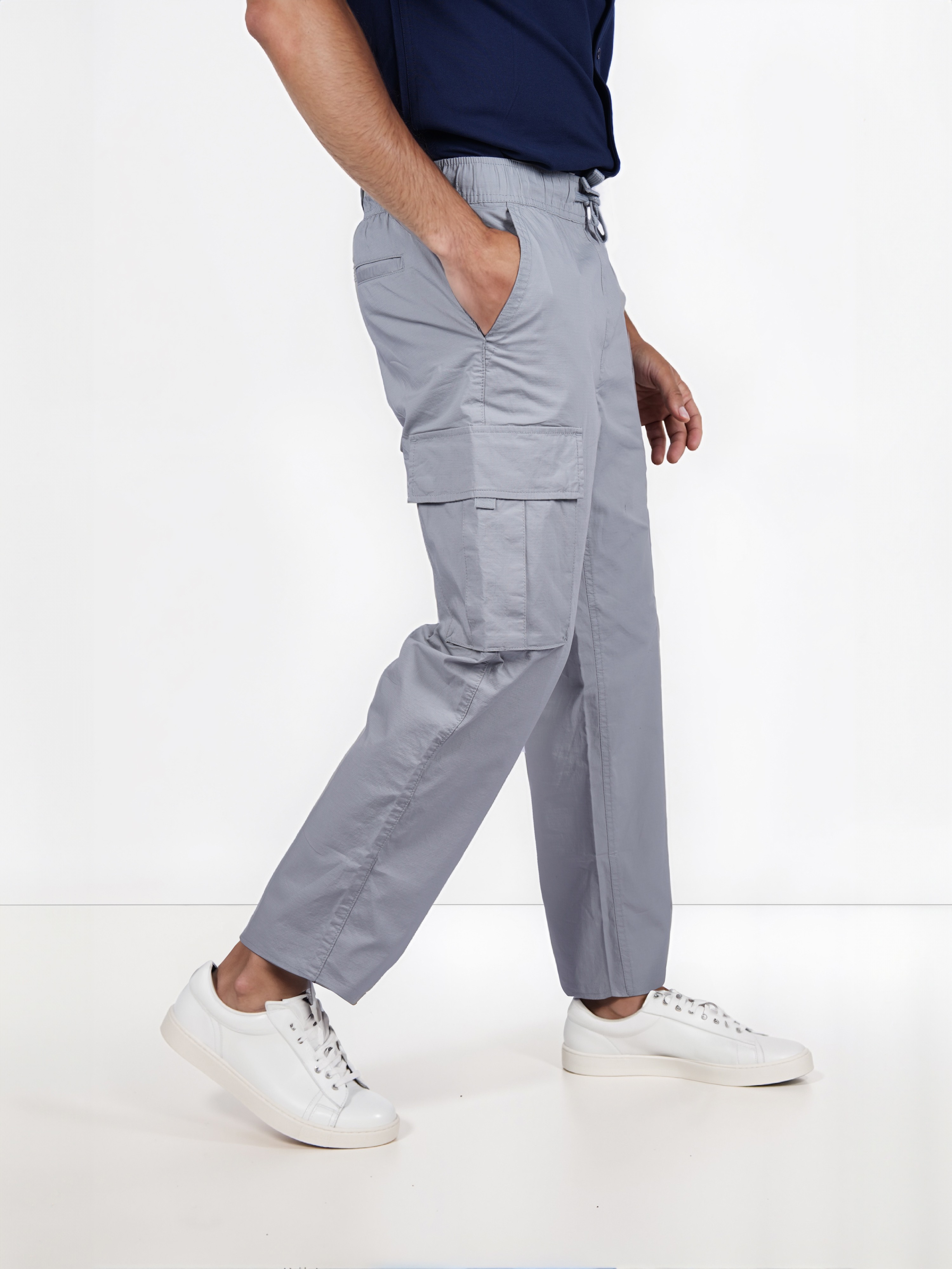 Celio Men Grey Solid Regular Fit Cotton Cargo