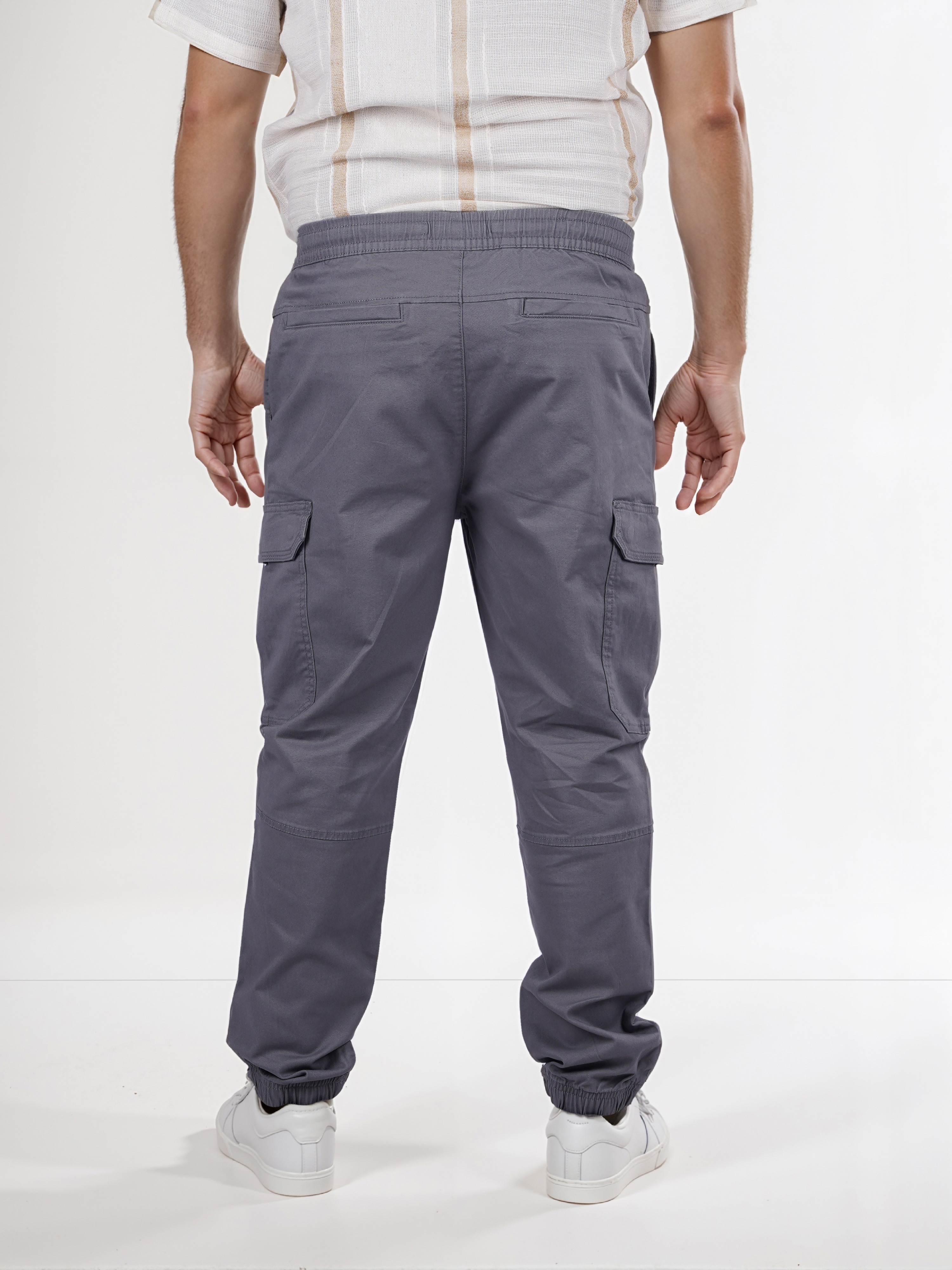 Celio Men Grey Solid Slim Fit Cotton Cargo