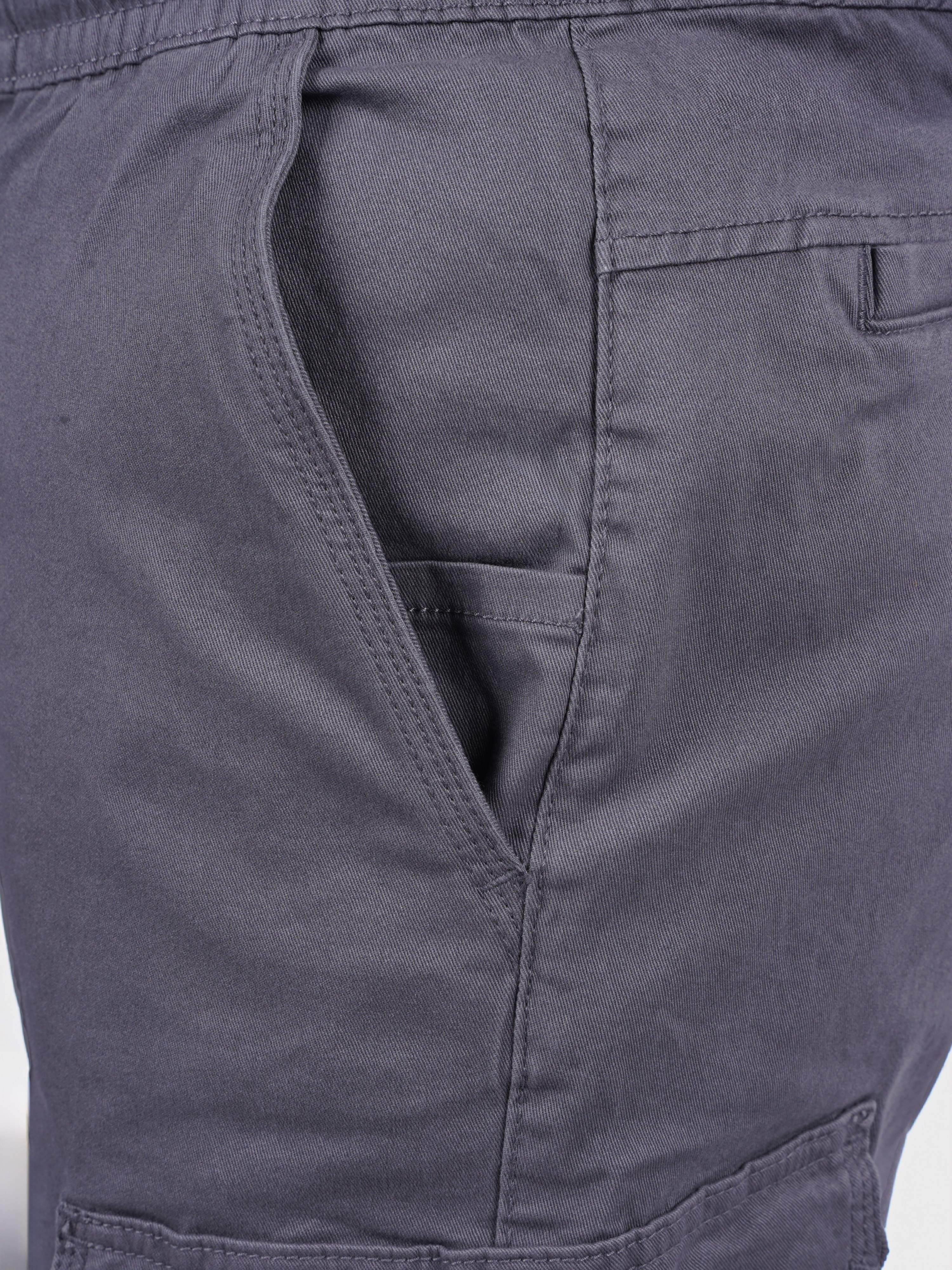 Celio Men Grey Solid Slim Fit Cotton Cargo