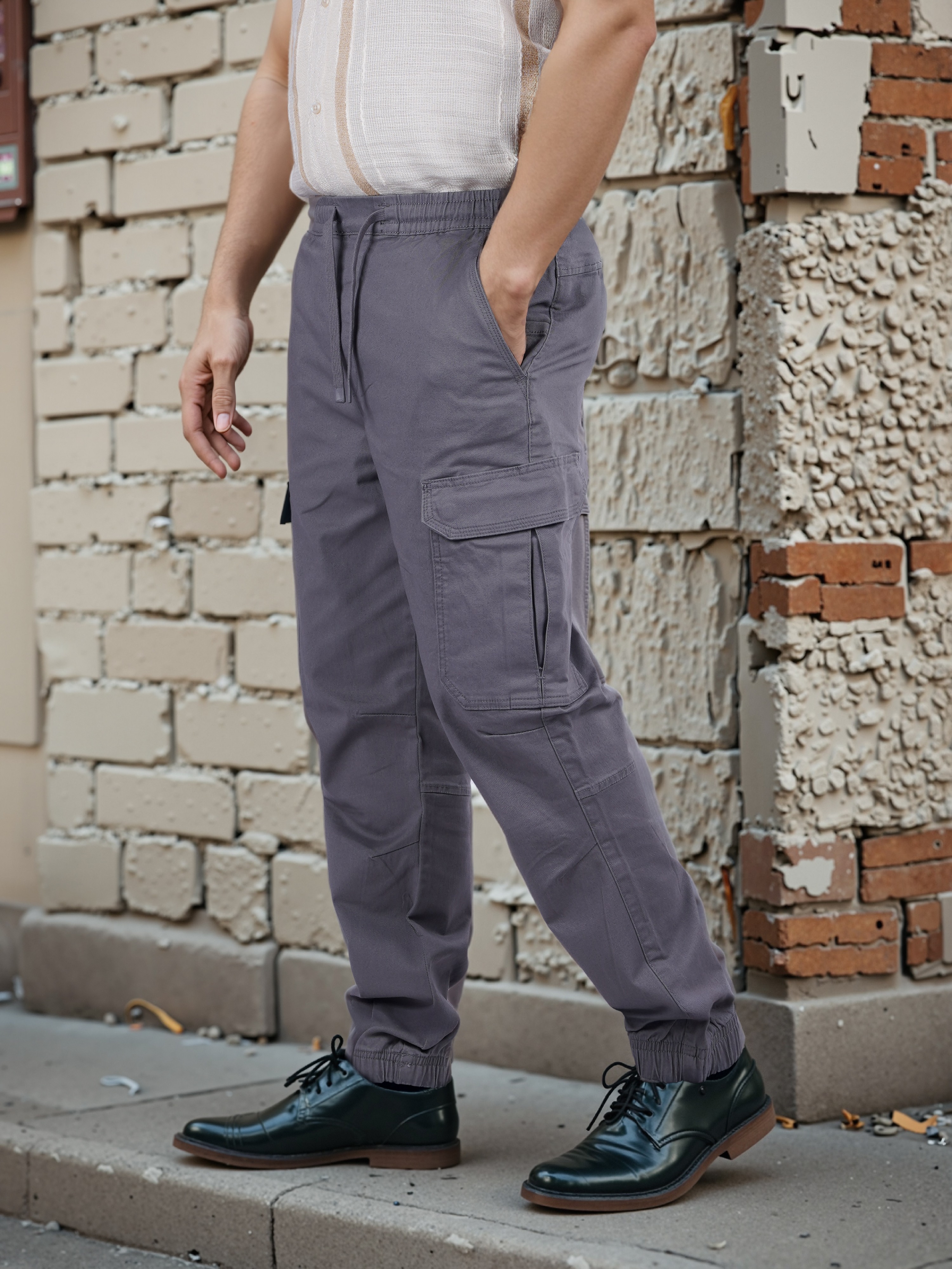 Celio Men Grey Solid Slim Fit Cotton Cargo
