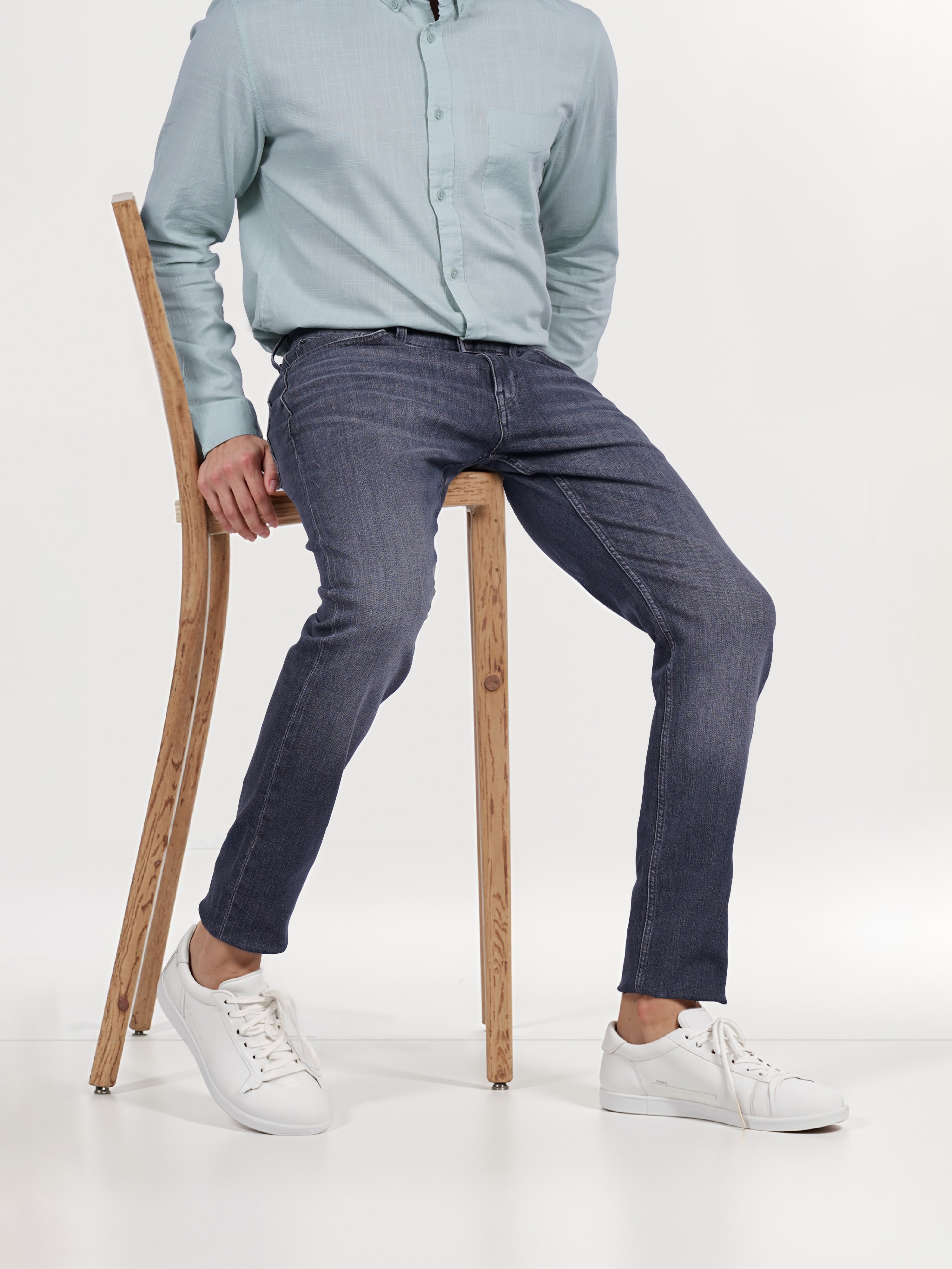 Celio Men Grey Solid Slim Fit Cotton Twill Denim Jeans