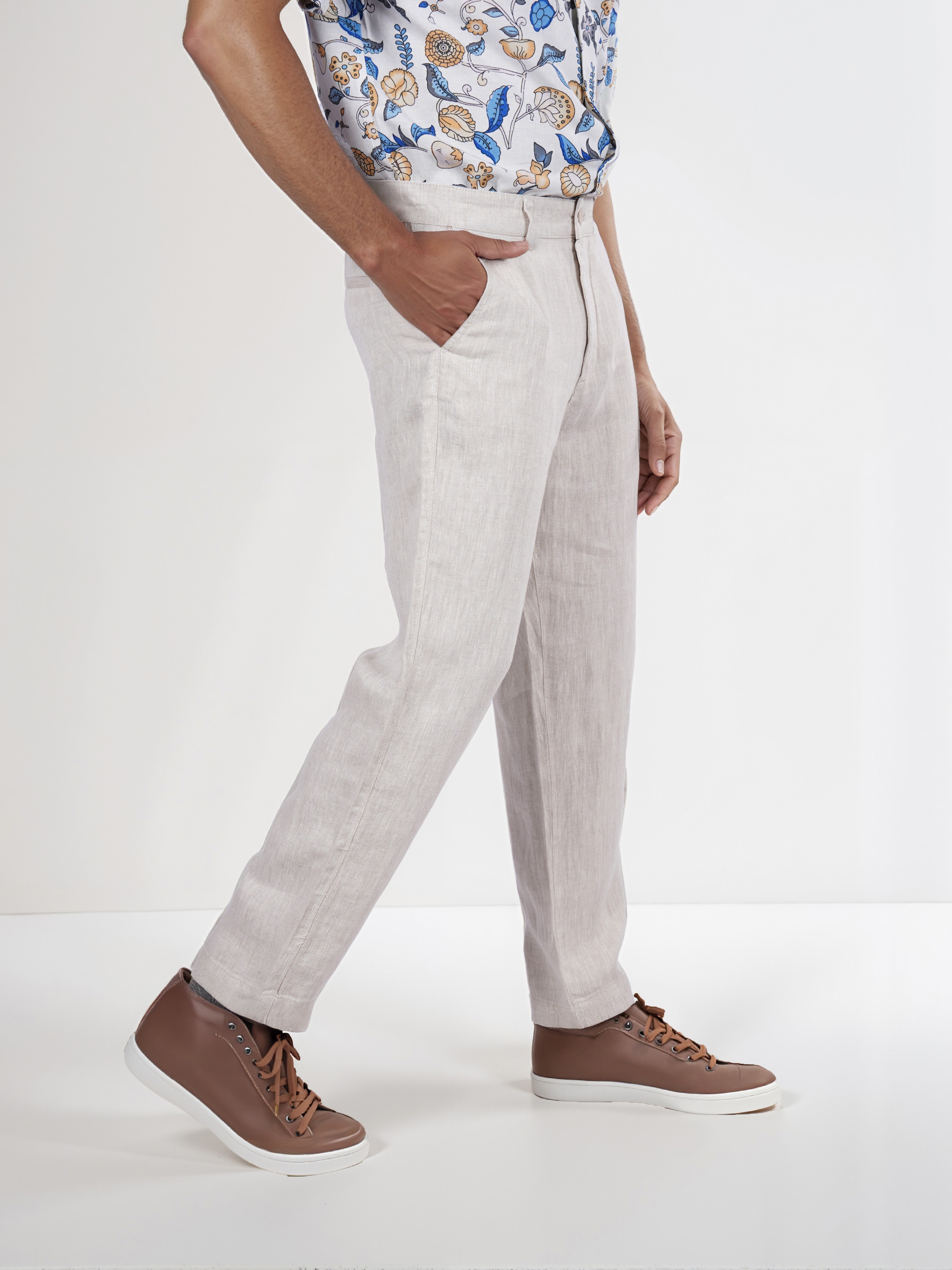Celio Men Beige Solid Straight Fit Linen Trouser