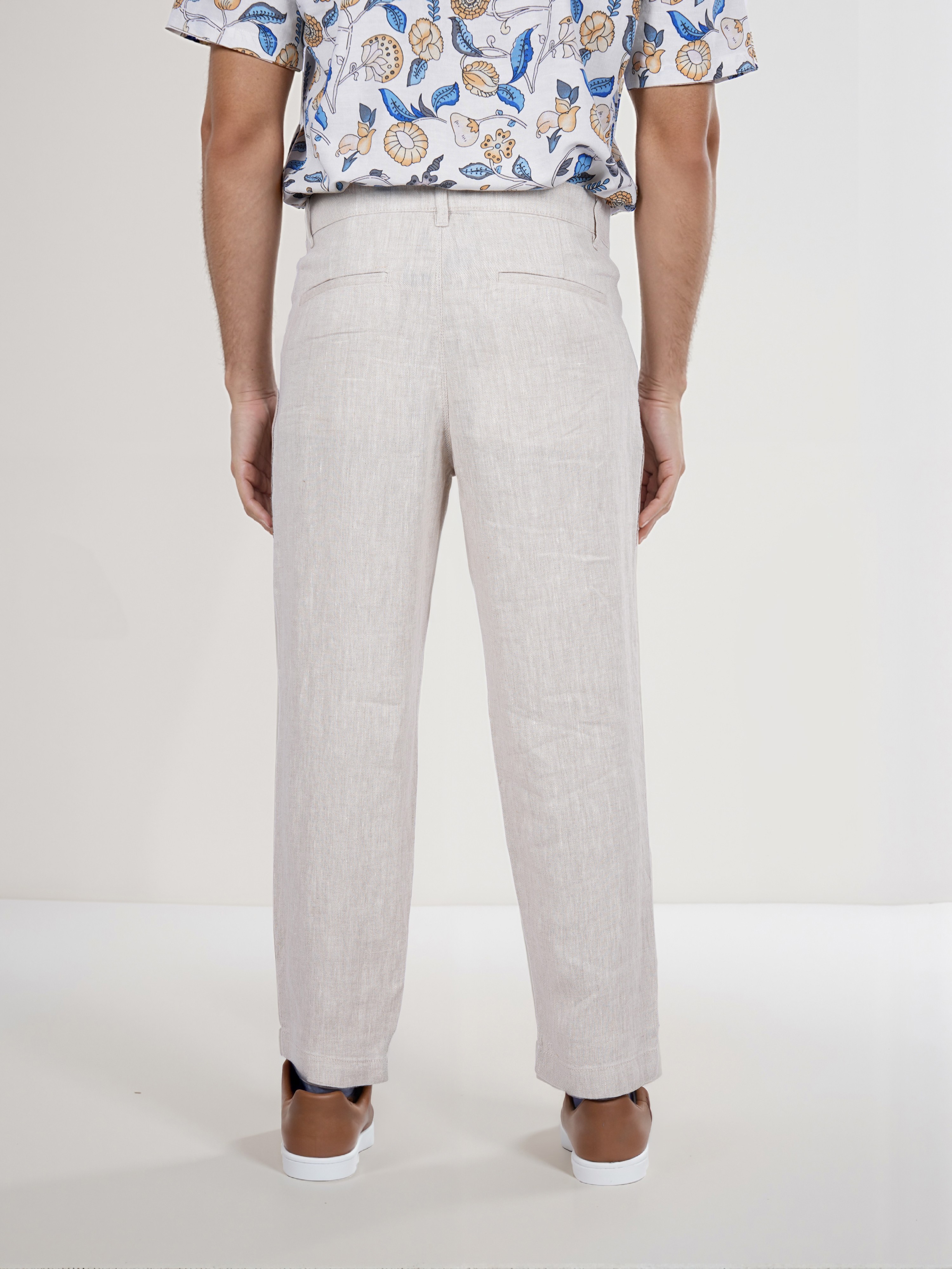Celio Men Beige Solid Straight Fit Linen Trouser