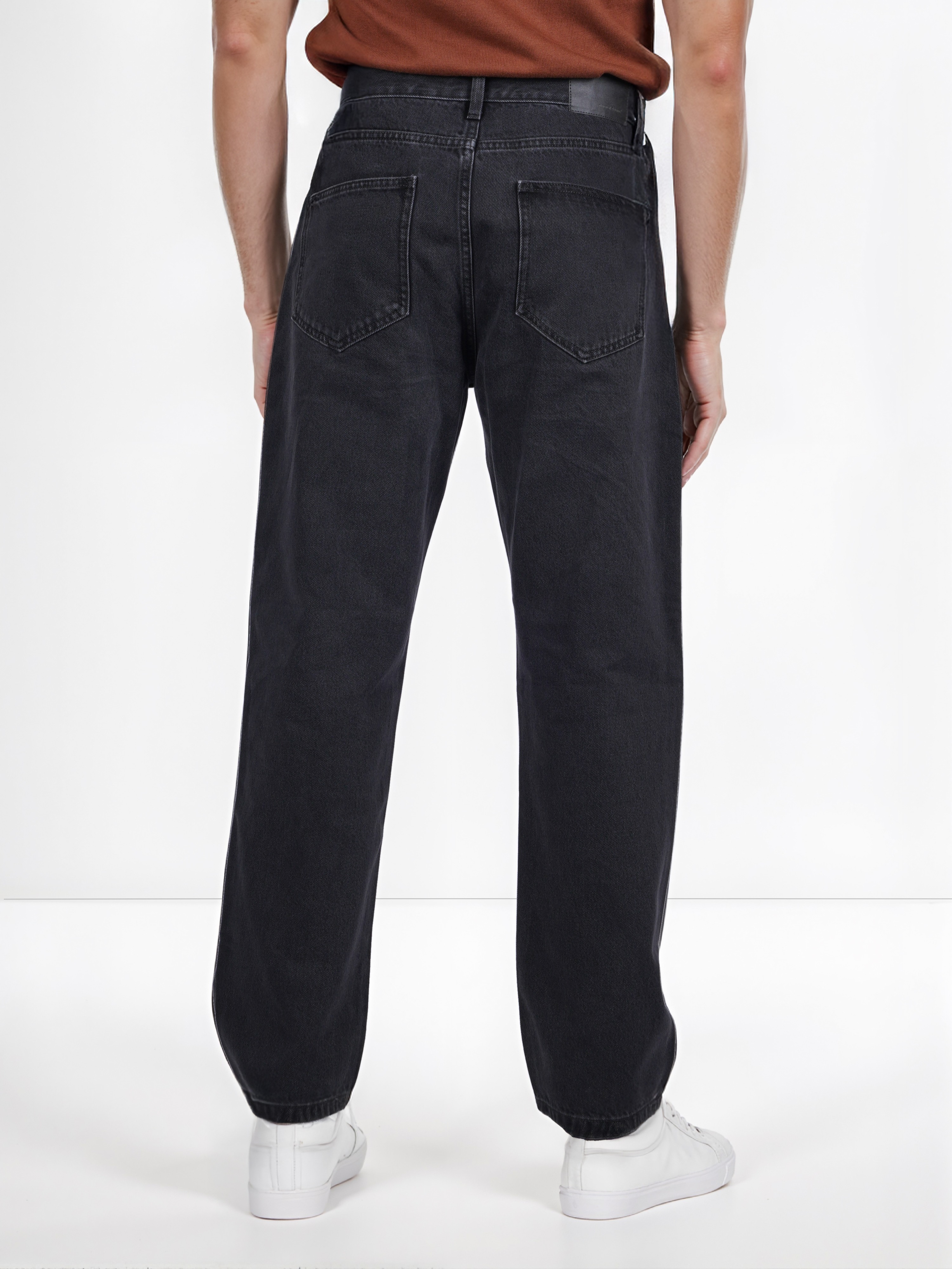 Celio Men Black Solid Loose Fit Cotton Twill Denim Jeans