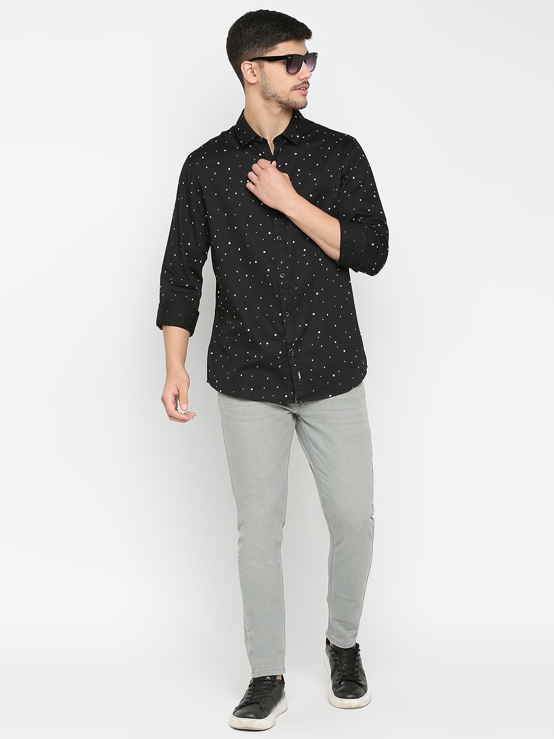 Men's Black Cotton Printed Casual Shirts