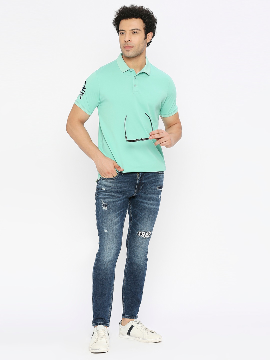 Spykar Men Dark Blue Cotton Slim Fit Tapered Length Mildly Distressed Mid Rise Jeans-(Kano)