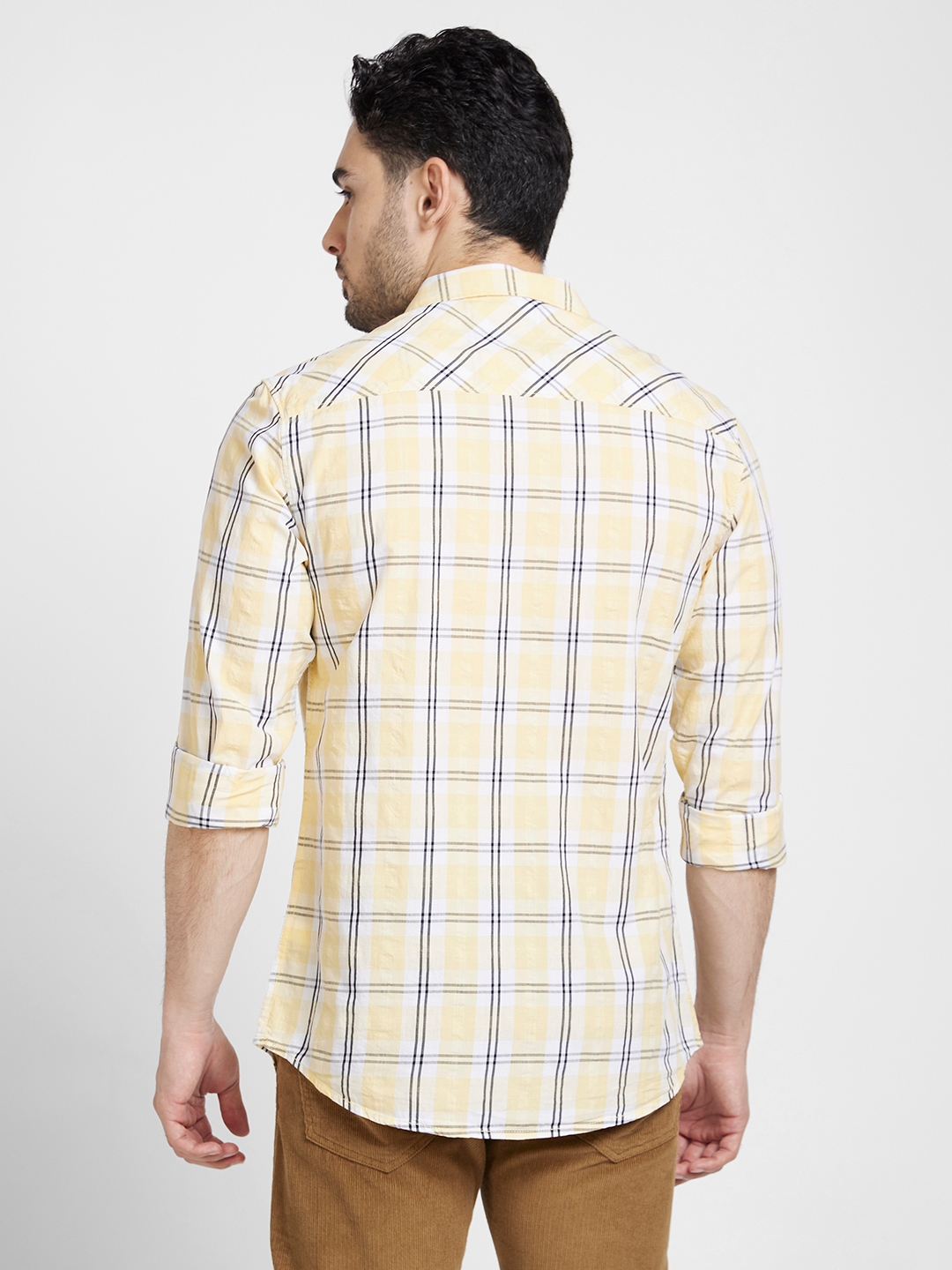 Spykar | Spykar Men Butter Yellow Cotton Slim Fit Checkered Shirt 2