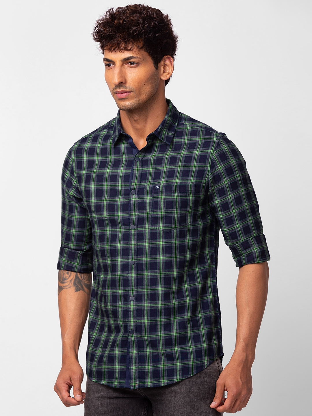 spykar | Spykar Men Navy Green Cotton Slim Fit Checkered Shirt 3