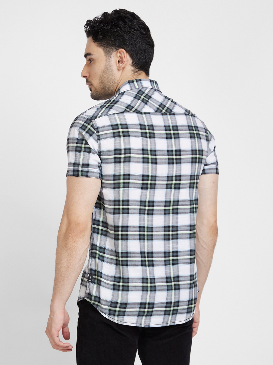 Spykar | Spykar Men Black Cotton Linen Slim Fit Checkered Shirt 2
