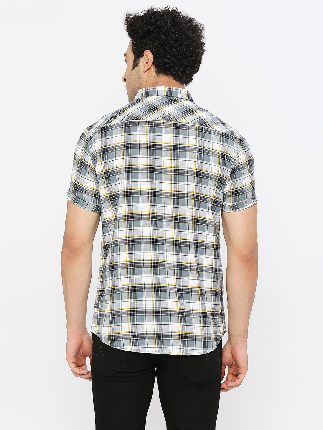 spykar | Spykar Men Grey Slub Slim Fit Half Sleeve Checkered Shirt 3
