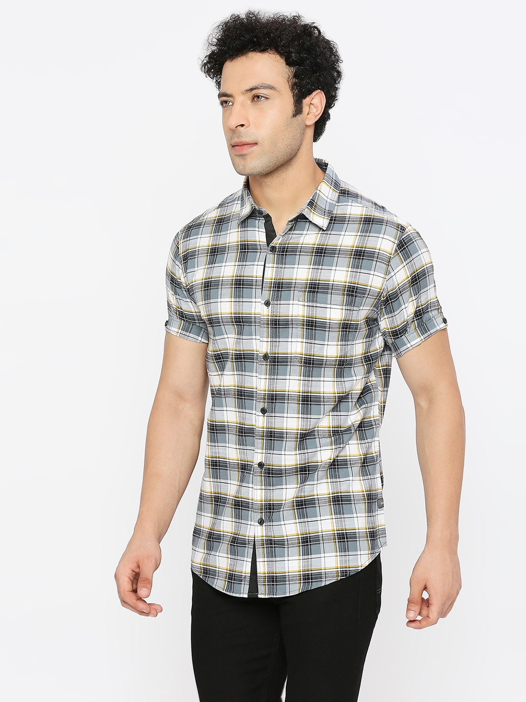 spykar | Spykar Men Grey Slub Slim Fit Half Sleeve Checkered Shirt 1