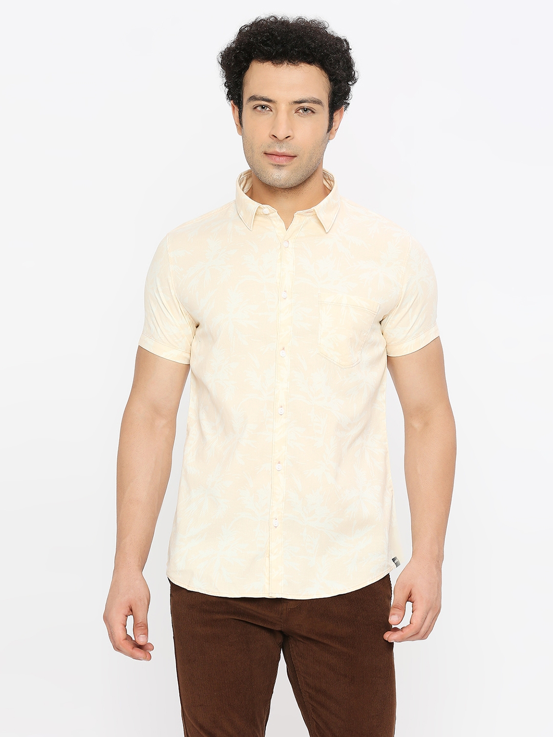 spykar | Spykar Men Peach Cotton Slim Fit Half Sleeve Printed Shirt 0