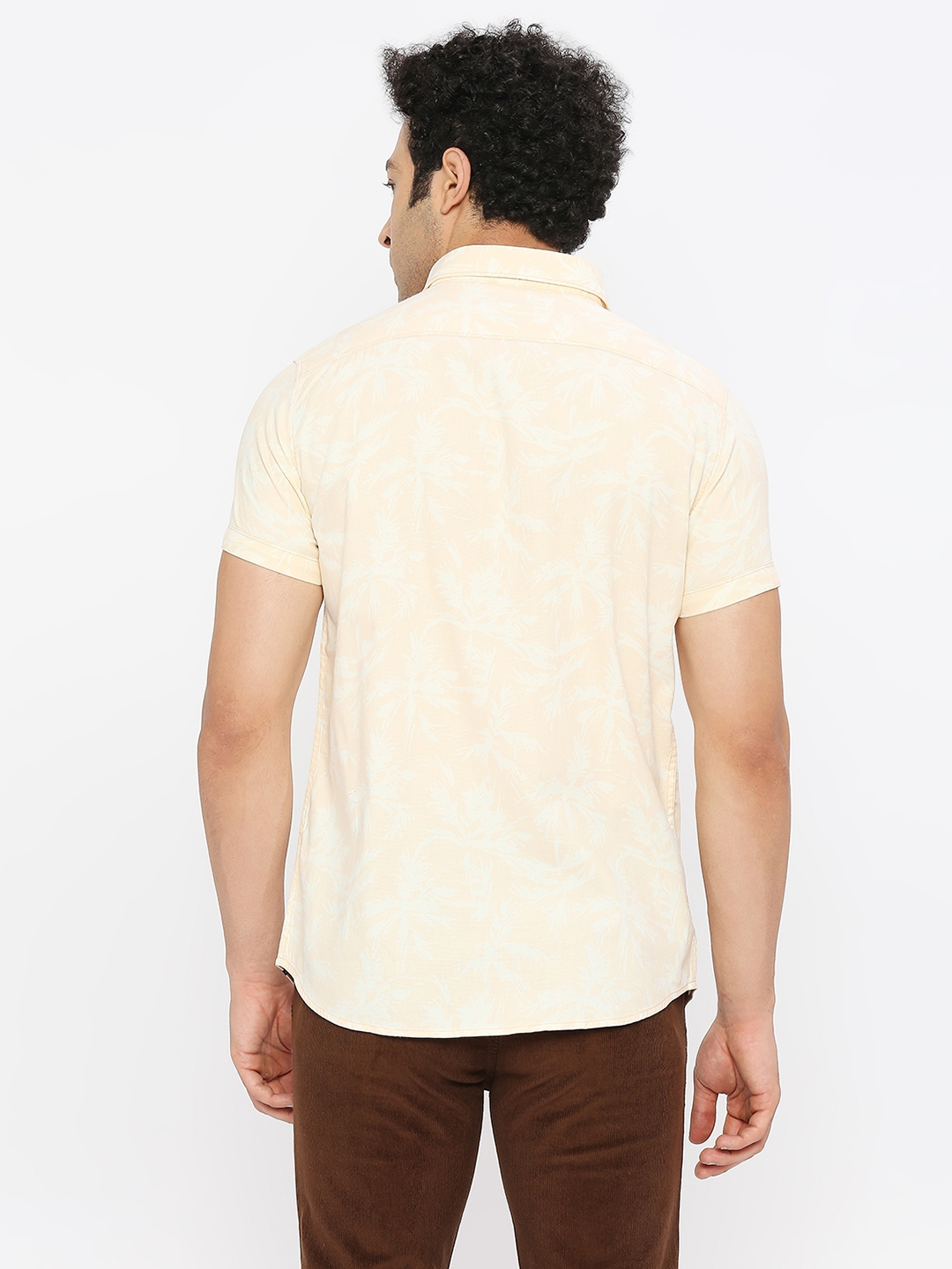 spykar | Spykar Men Peach Cotton Slim Fit Half Sleeve Printed Shirt 3