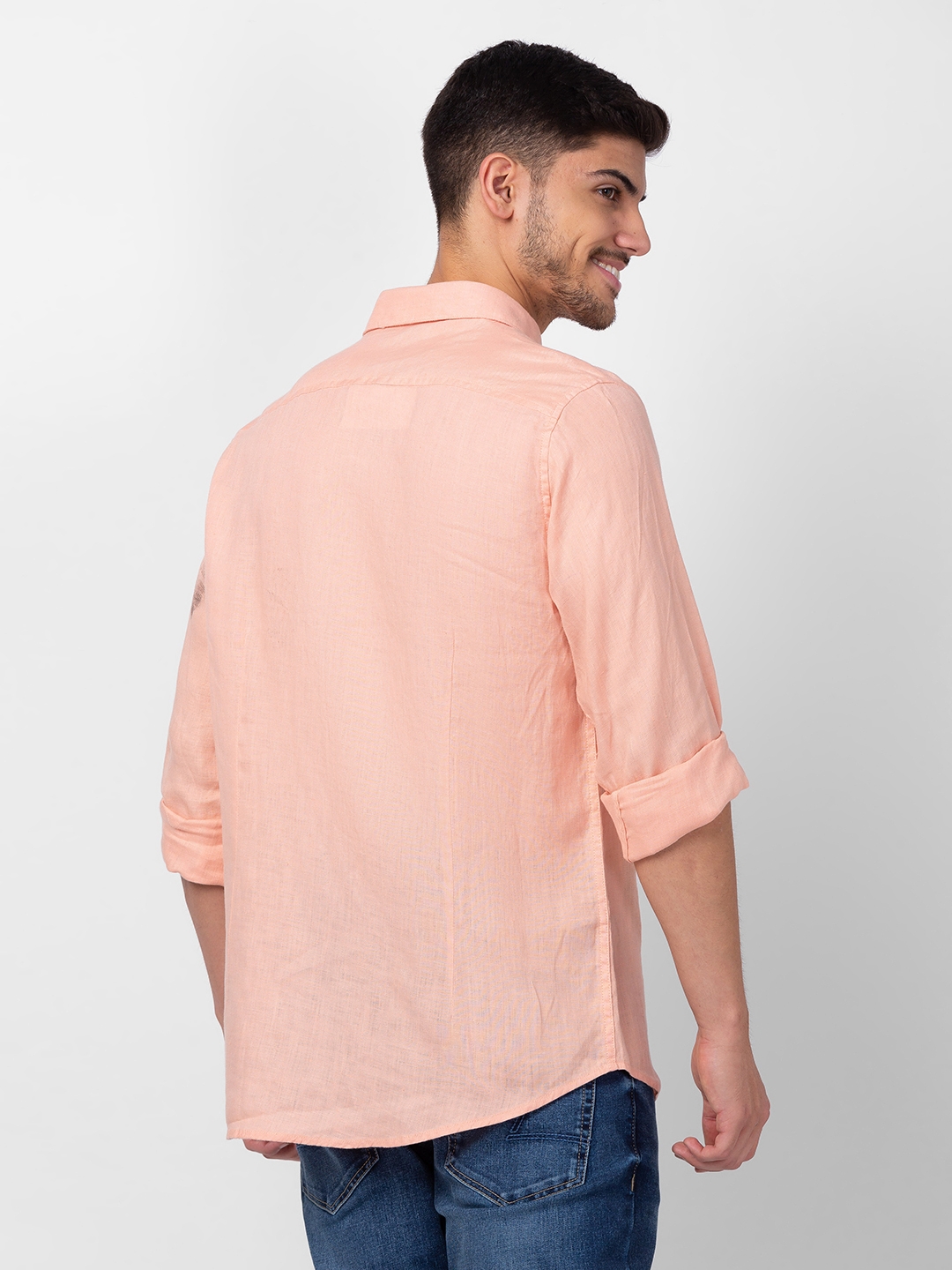 spykar | Spykar Men Peach Cotton Slim Fit Plain Shirt 2