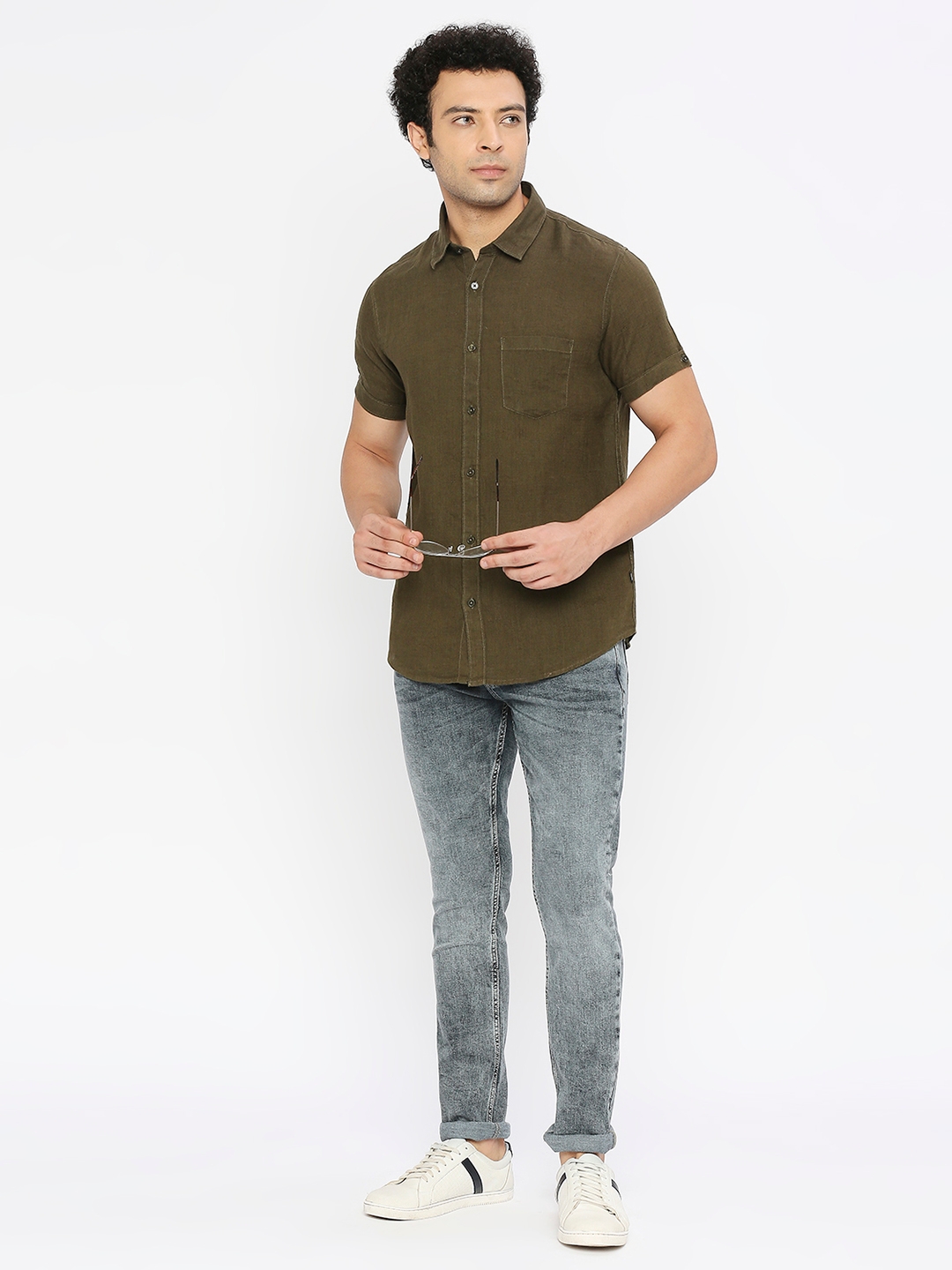 spykar | Spykar Men Military Green Linen Slim Fit Half Sleeve Plain Shirt 5