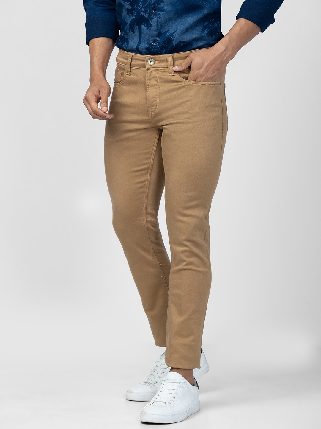 Buy online Mens Relaxed Fit Plain Jeans from Clothing for Men by Editlook  for ₹799 at 64% off | 2024 Limeroad.com