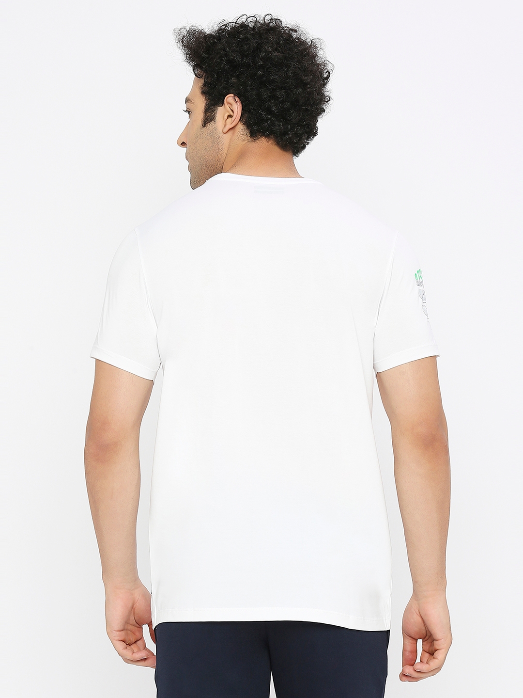 spykar | Spykar Men White Blended Regular Fit Half Sleeve Plain Round Neck Tshirt 3