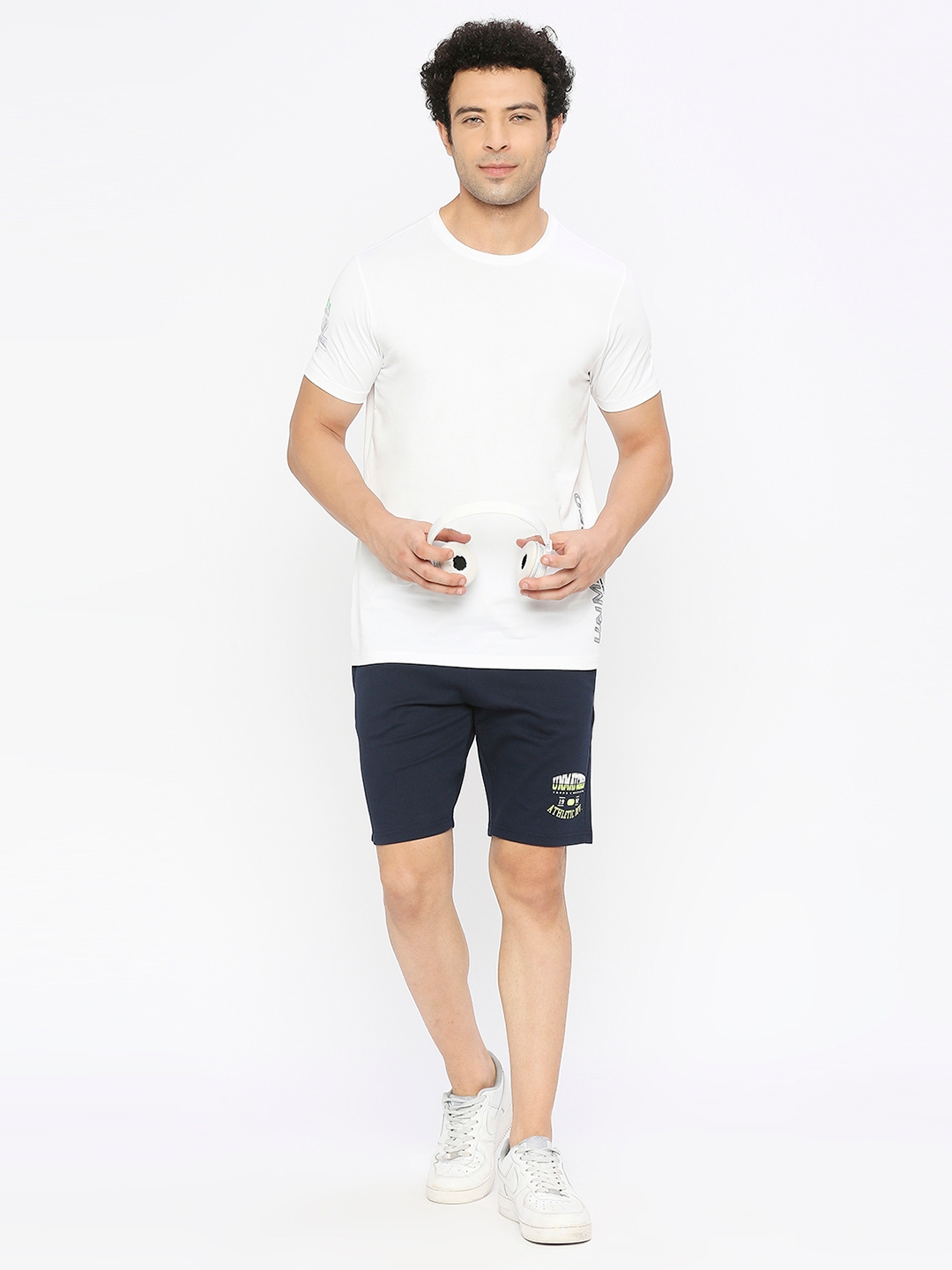spykar | Spykar Men White Blended Regular Fit Half Sleeve Plain Round Neck Tshirt 5