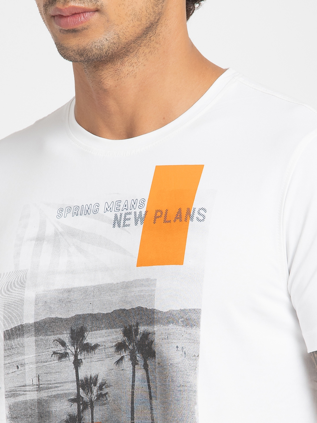 spykar | Spykar Men White Blended Slim Fit Printed Round Neck Tshirt 4