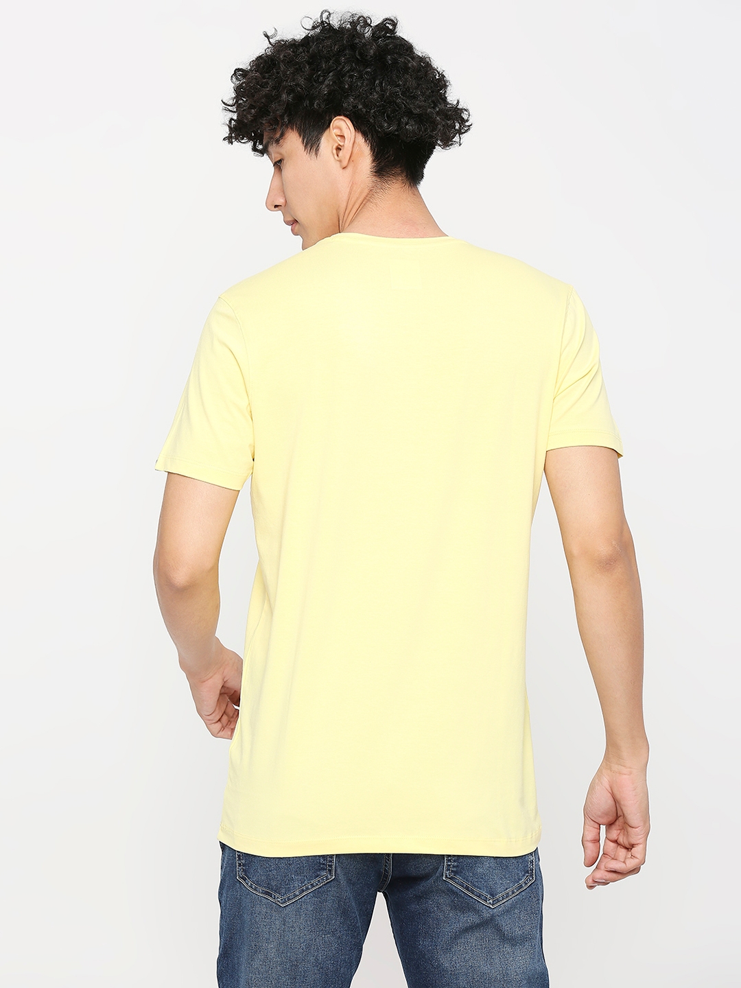 spykar | Spykar Men Powder Yellow Cotton Slim Fit Round Neck Printed Tshirt 3