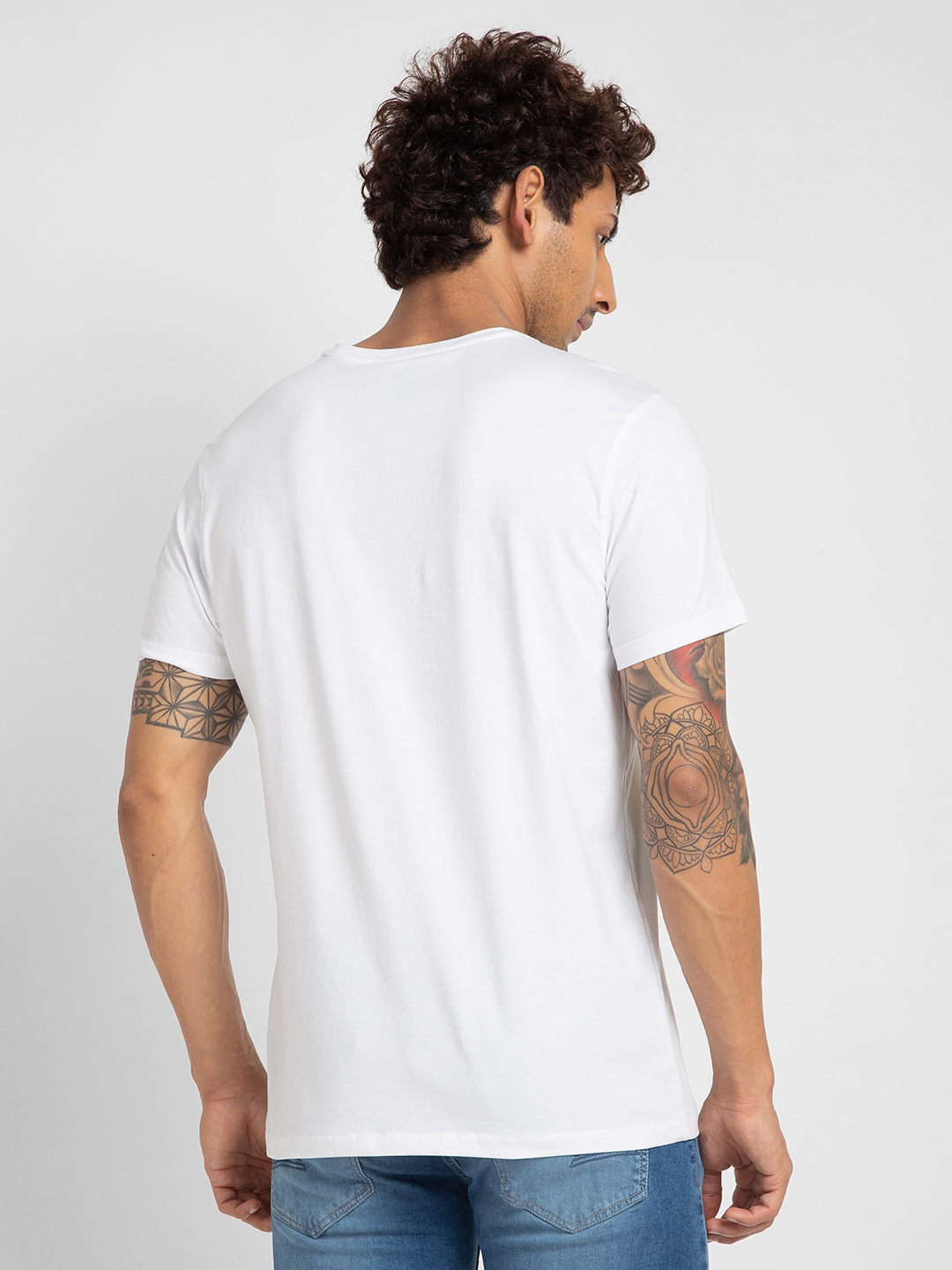 spykar | Spykar Men White Cotton Slim Fit Printed Round Neck Tshirt 2