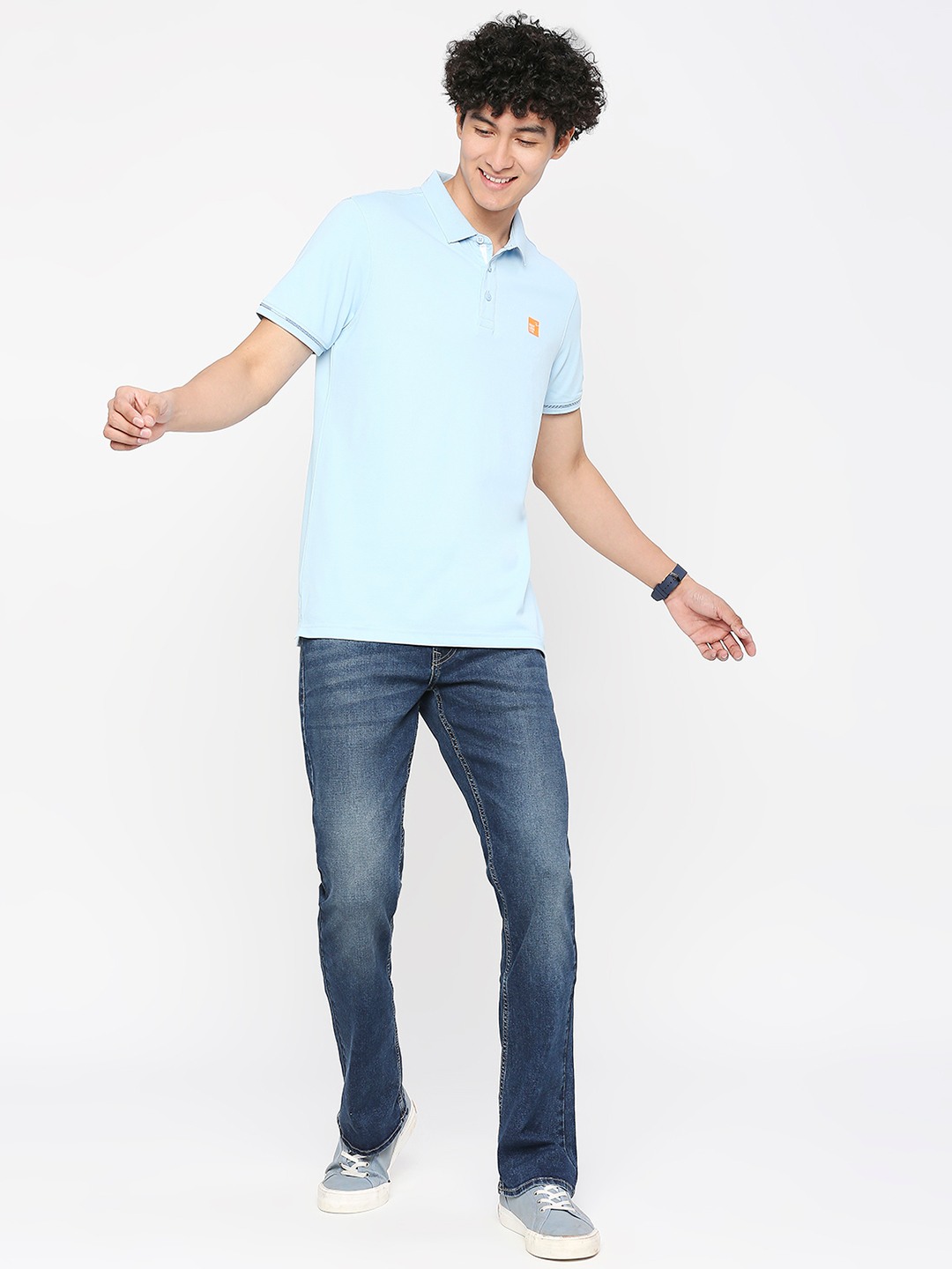 Spykar Men Powder Blue Cotton Slim Fit Polo Neck Plain Tshirt