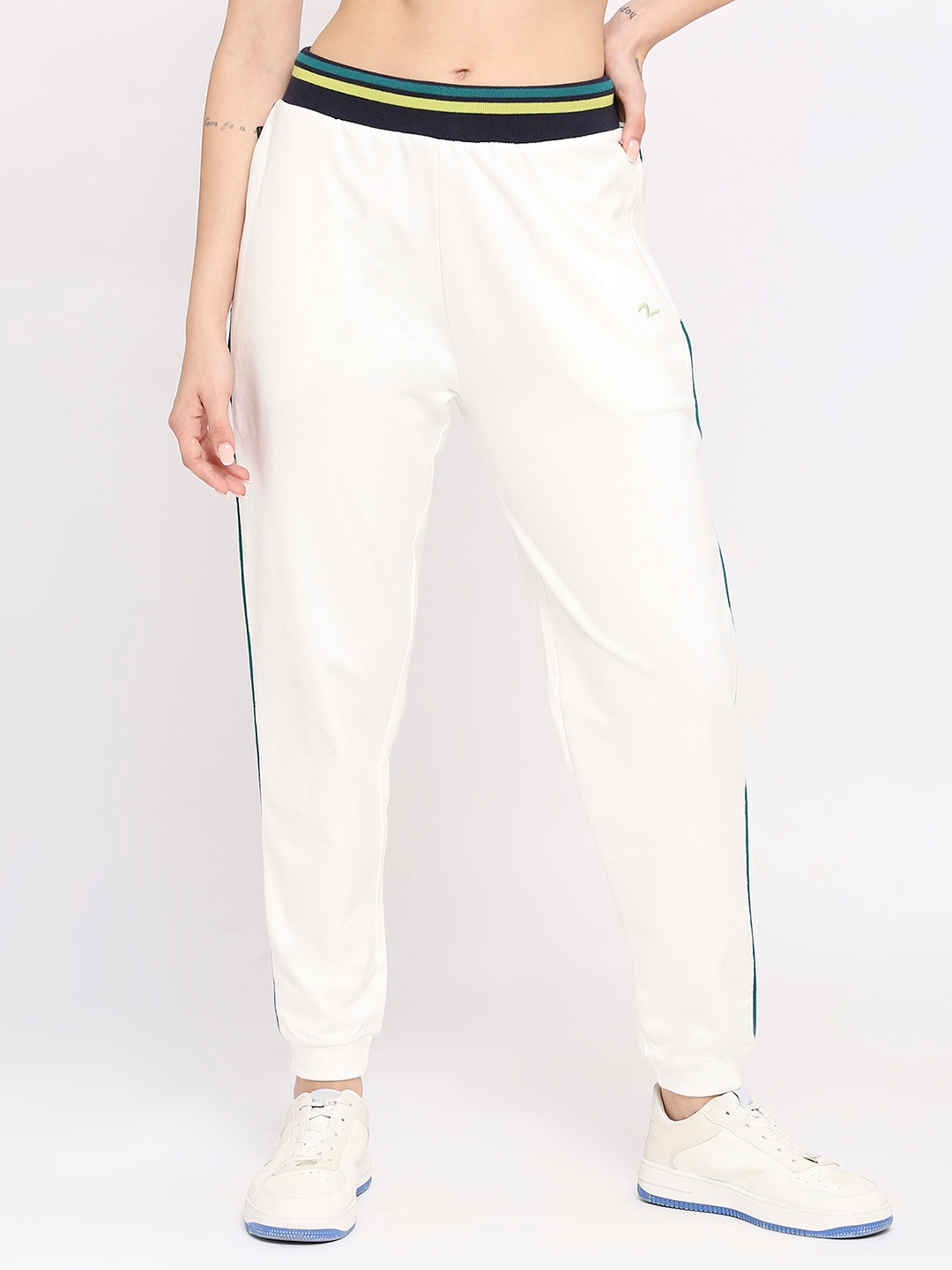 spykar | Spykar Women White Cotton Solid Trackpants 0