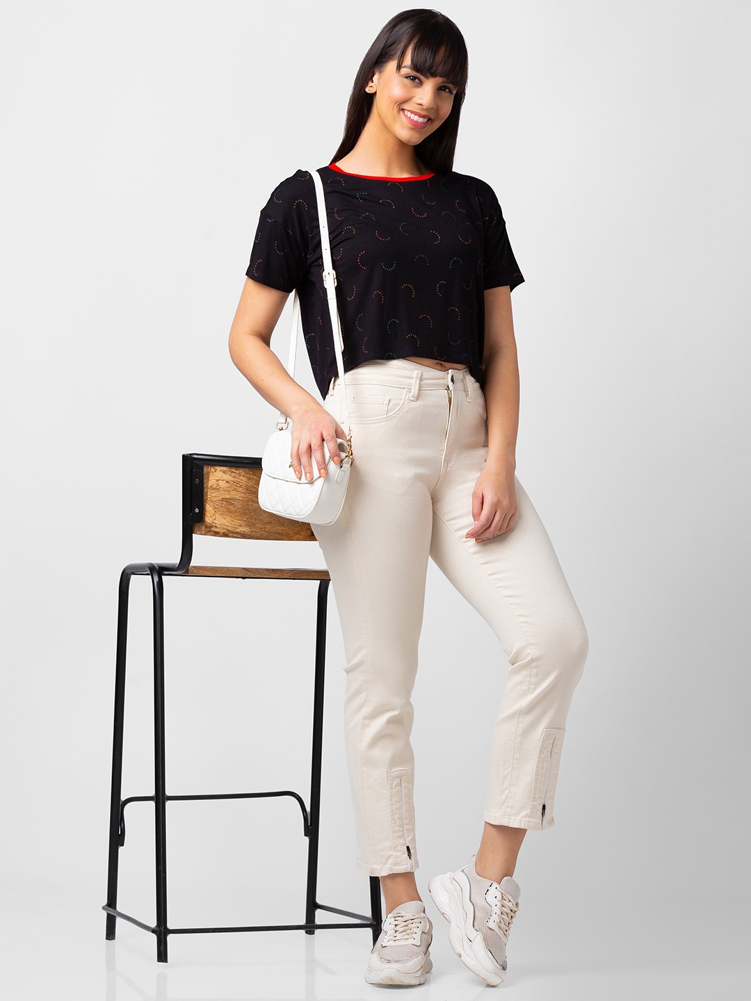 Women's White Lycra Solid Jeans
