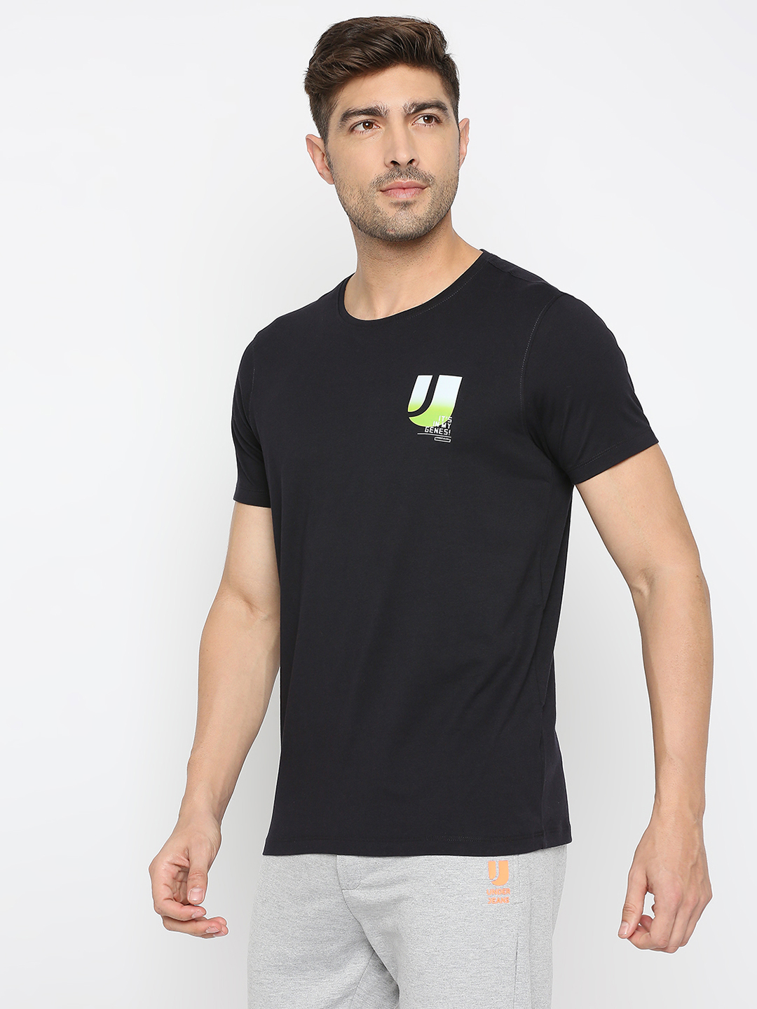 Underjeans by Spykar Men Navy Cotton Round Neck Plain Tshirt