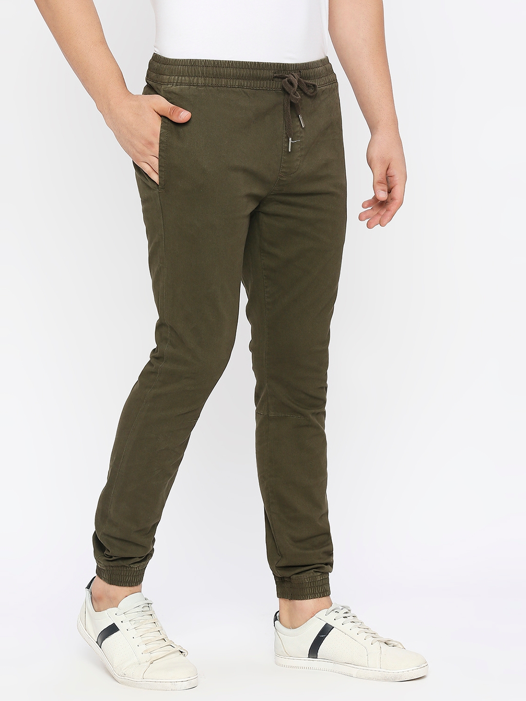 spykar | Spykar Men Military Green Lycra Slim Fit Ankle Length Plain Trousers 2