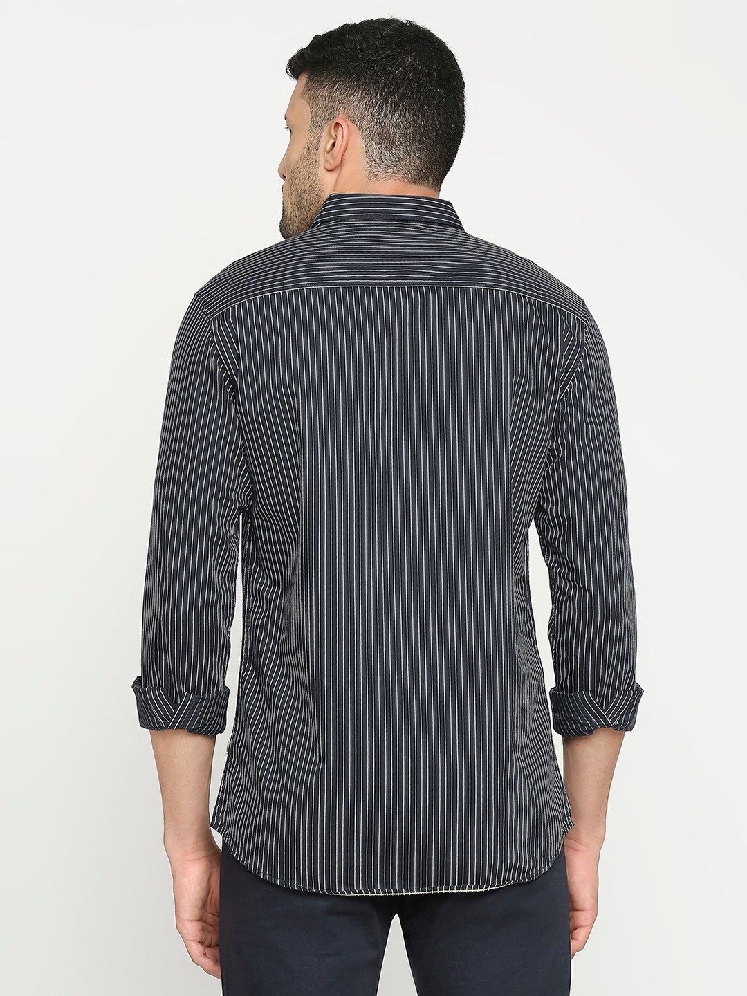 Spykar Men Navy Blue Cotton Slim Fit Striped Shirt