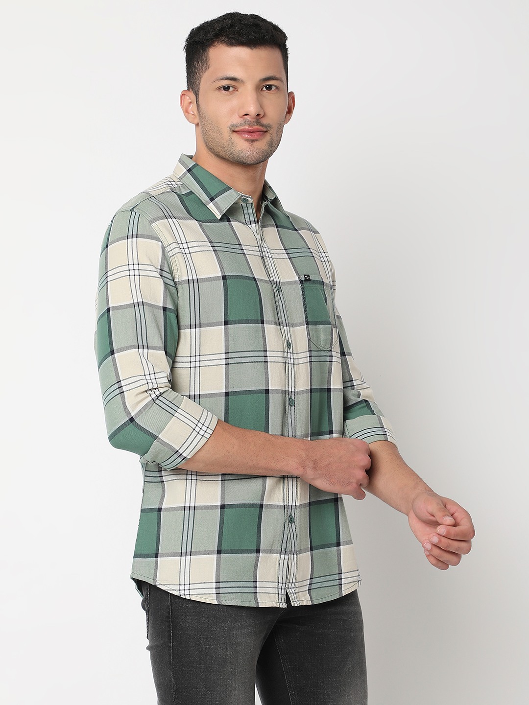 Spykar Men Sage Green Cotton Slim Fit Checkered Shirt