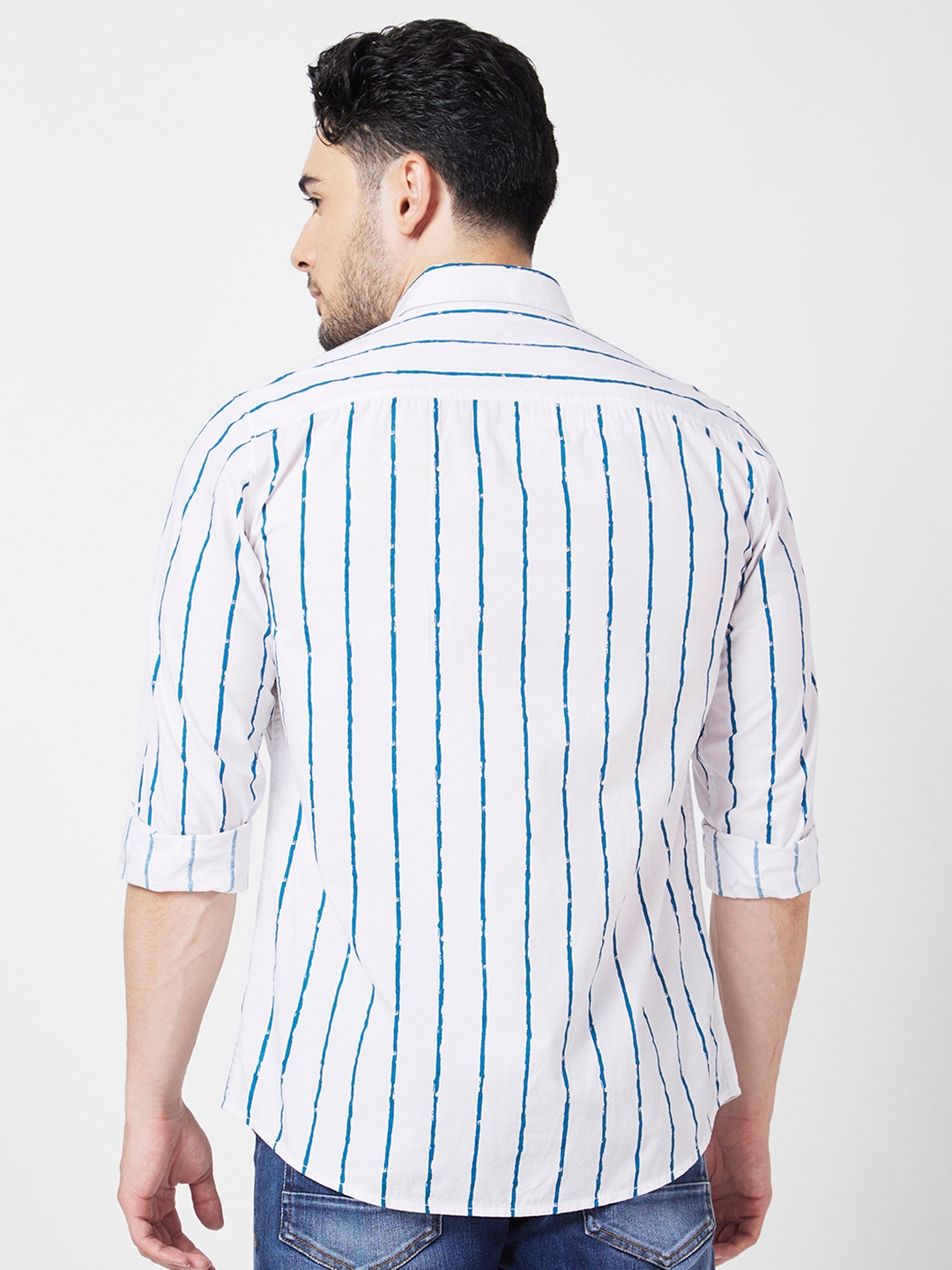 spykar | Spykar Men White Poplin Regular Slim Fit Full Sleeve Striped Shirt 2