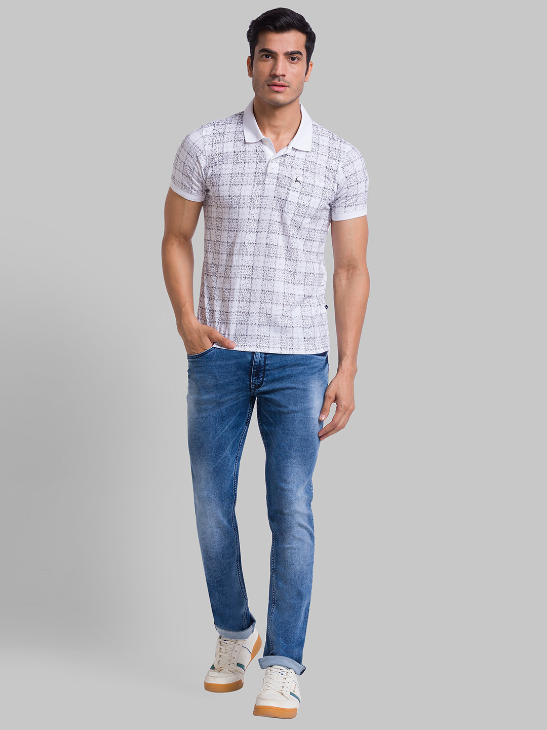 Parx Regular Fit White T-Shirts For Men