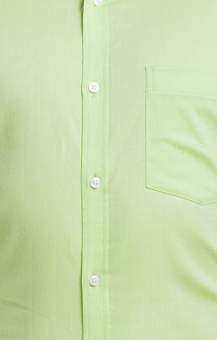 Park Avenue Green Solid Slim Fit Formal Shirts For Men
