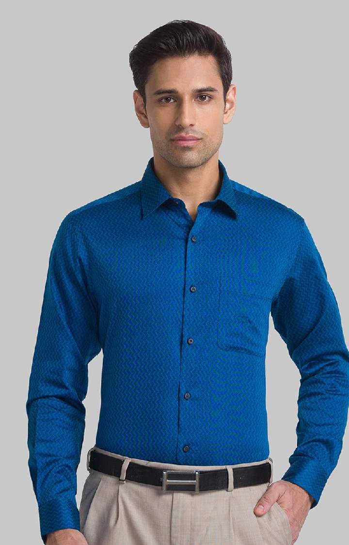 Raymond Blue Solid Contemporary Fit Casual Shirts For Men