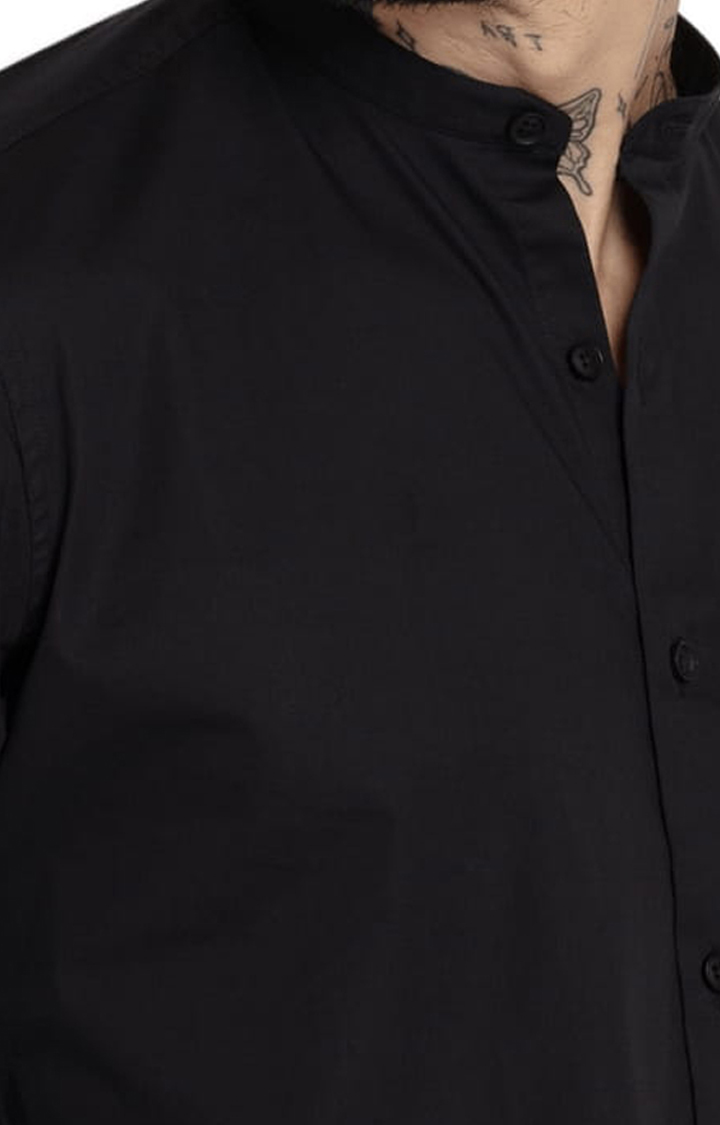 Men's Black Cotton Solid Casual Shirts