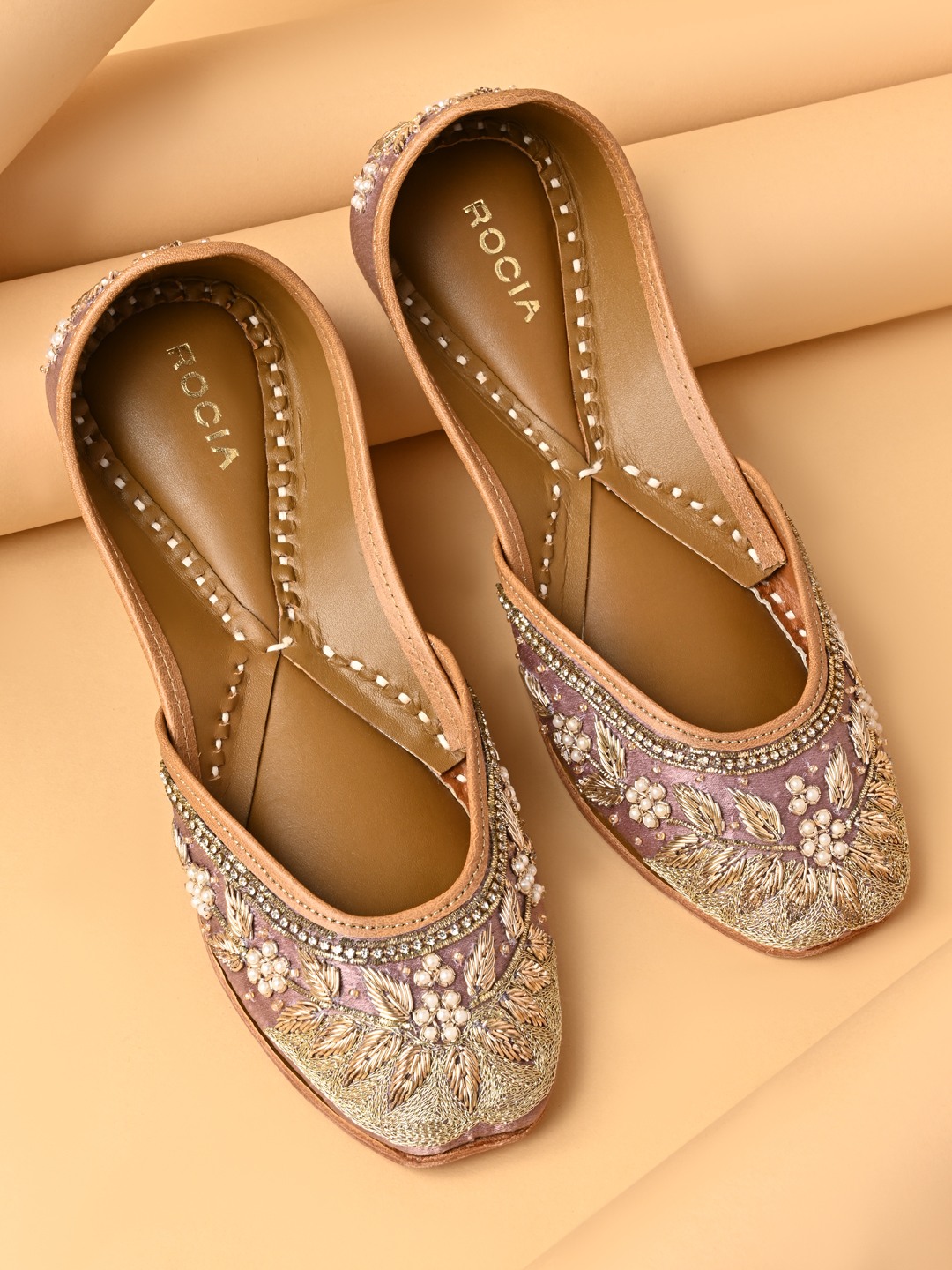 Rocia By Regal Lavender Women Embroidered Juttis