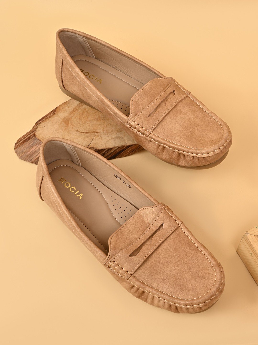 Rocia By Regal Tan Women Classic Saddle Loafers