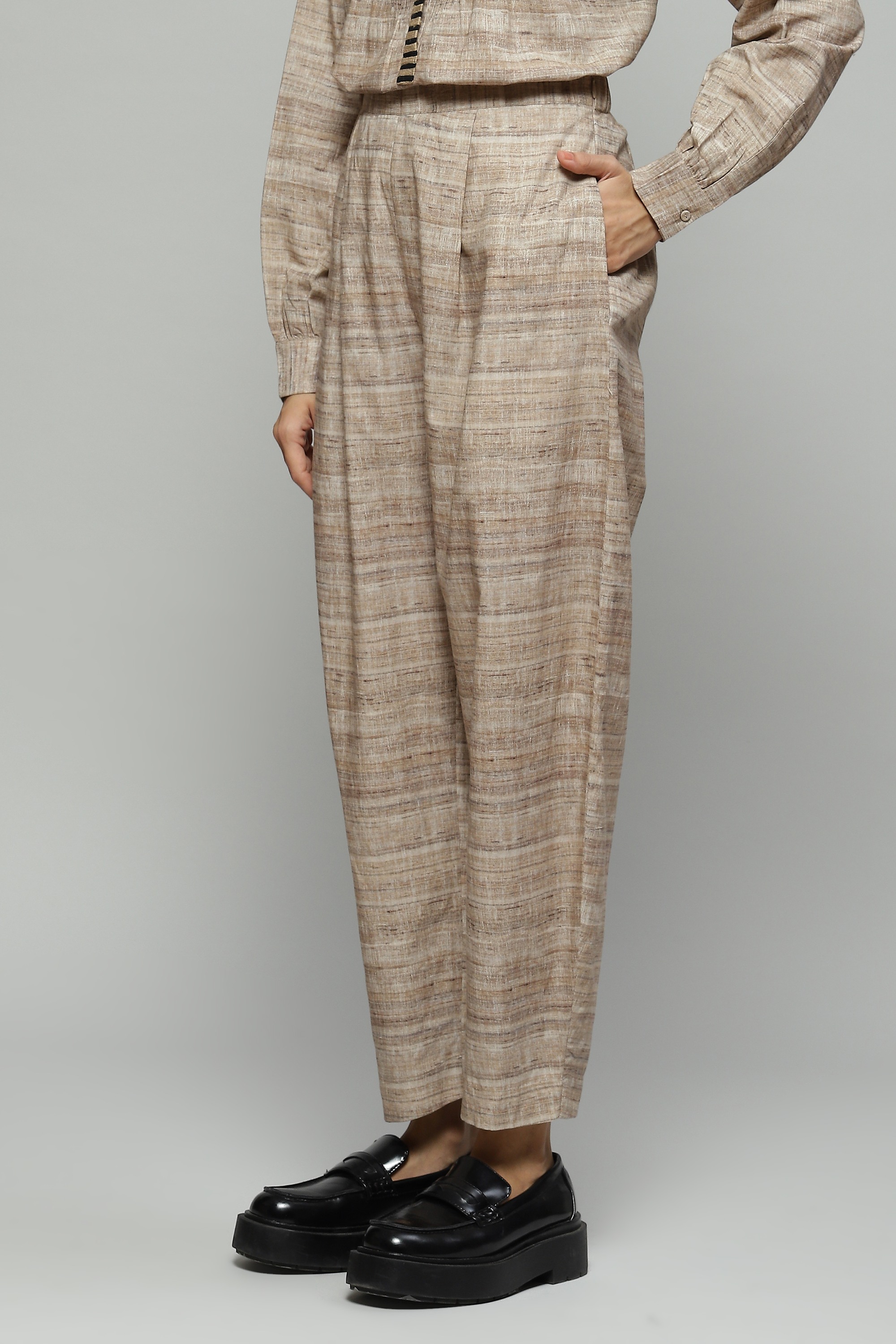 Beige Tussar Print Pant