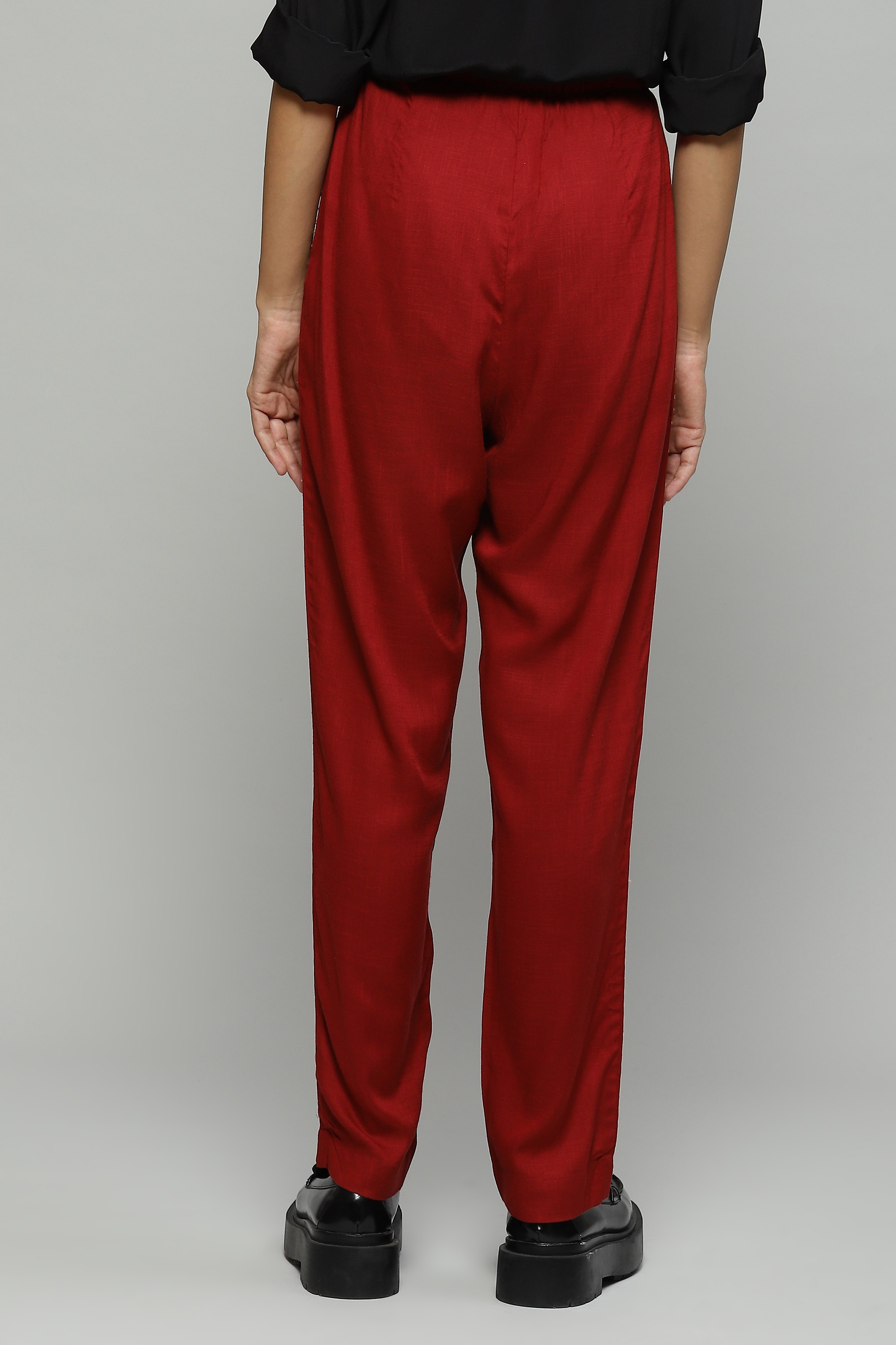 Tussar Silk Embroidered Pant