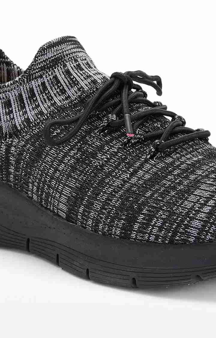 AeroFit- Men's Activewear Black Casuals Lace up Shoes